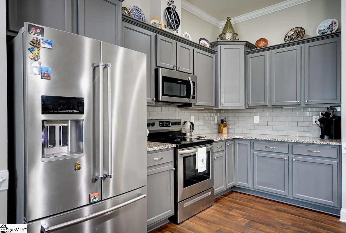 328 E Story Bush Lane