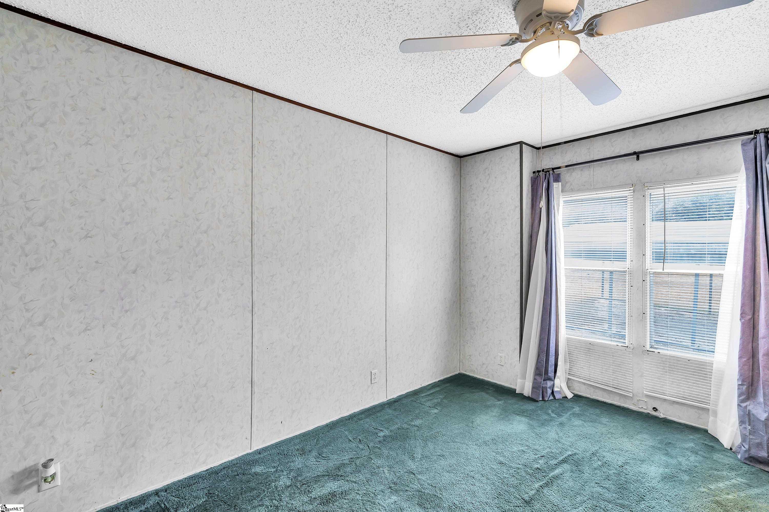 355 Honeysuckle Road