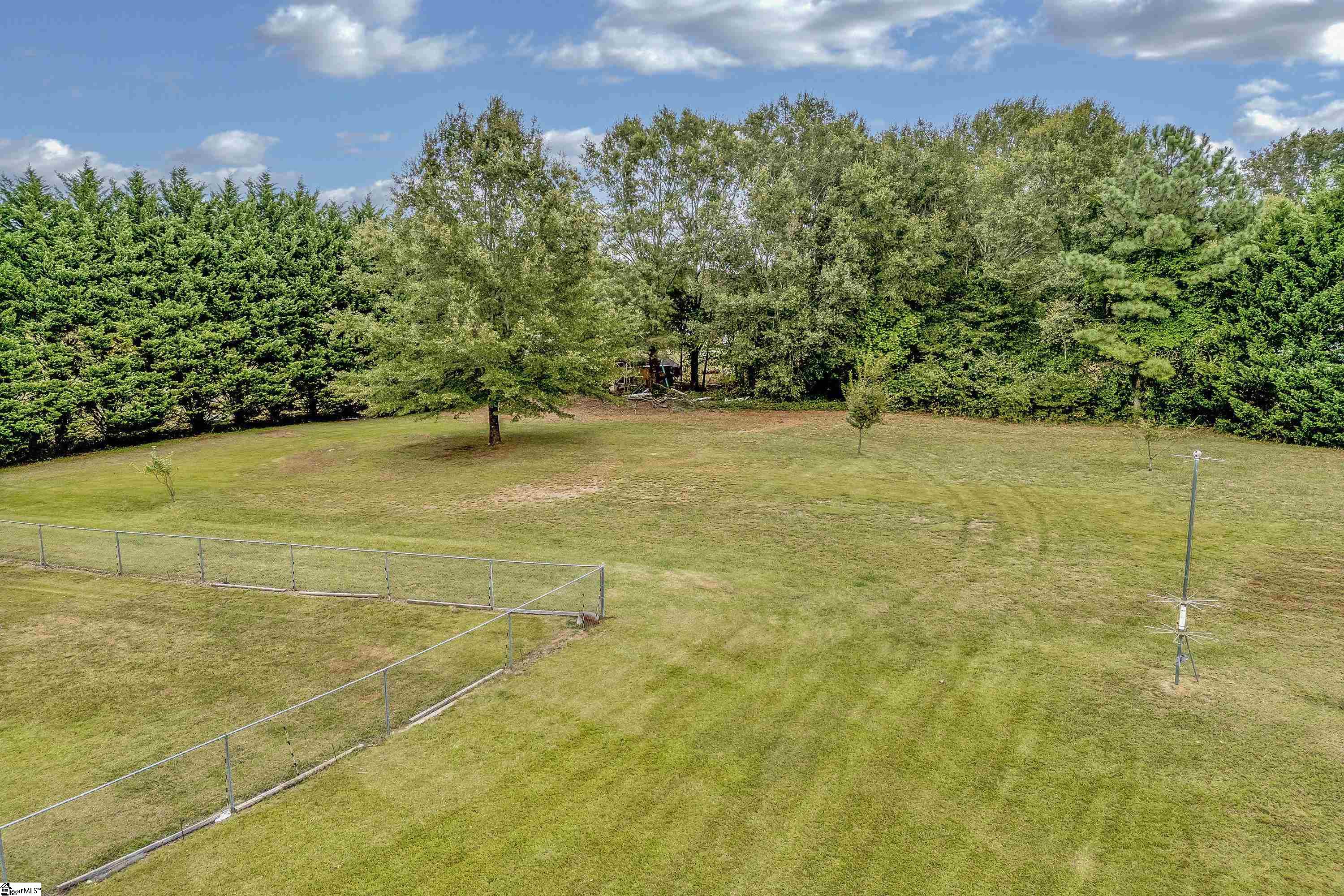 355 Honeysuckle Road