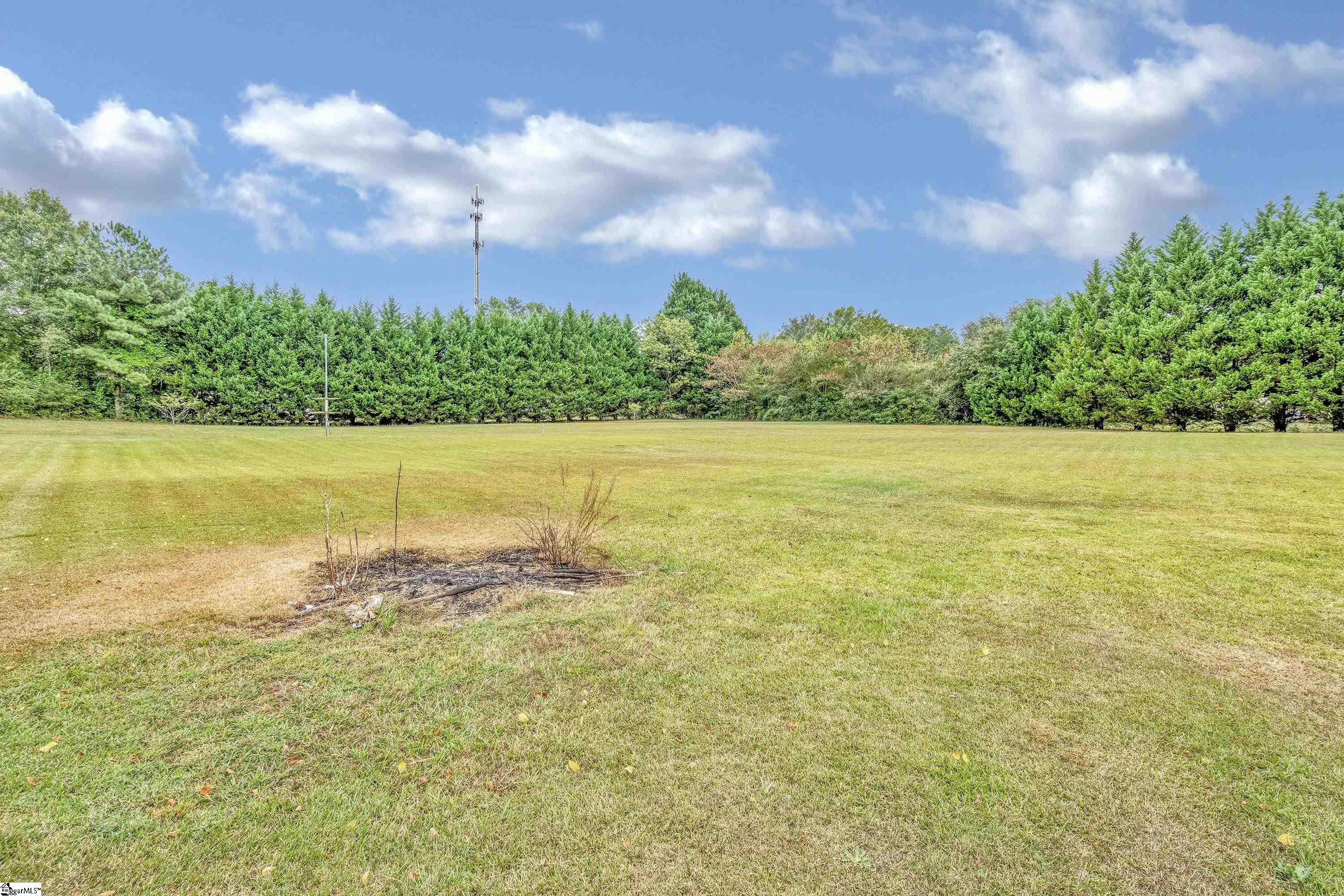 355 Honeysuckle Road