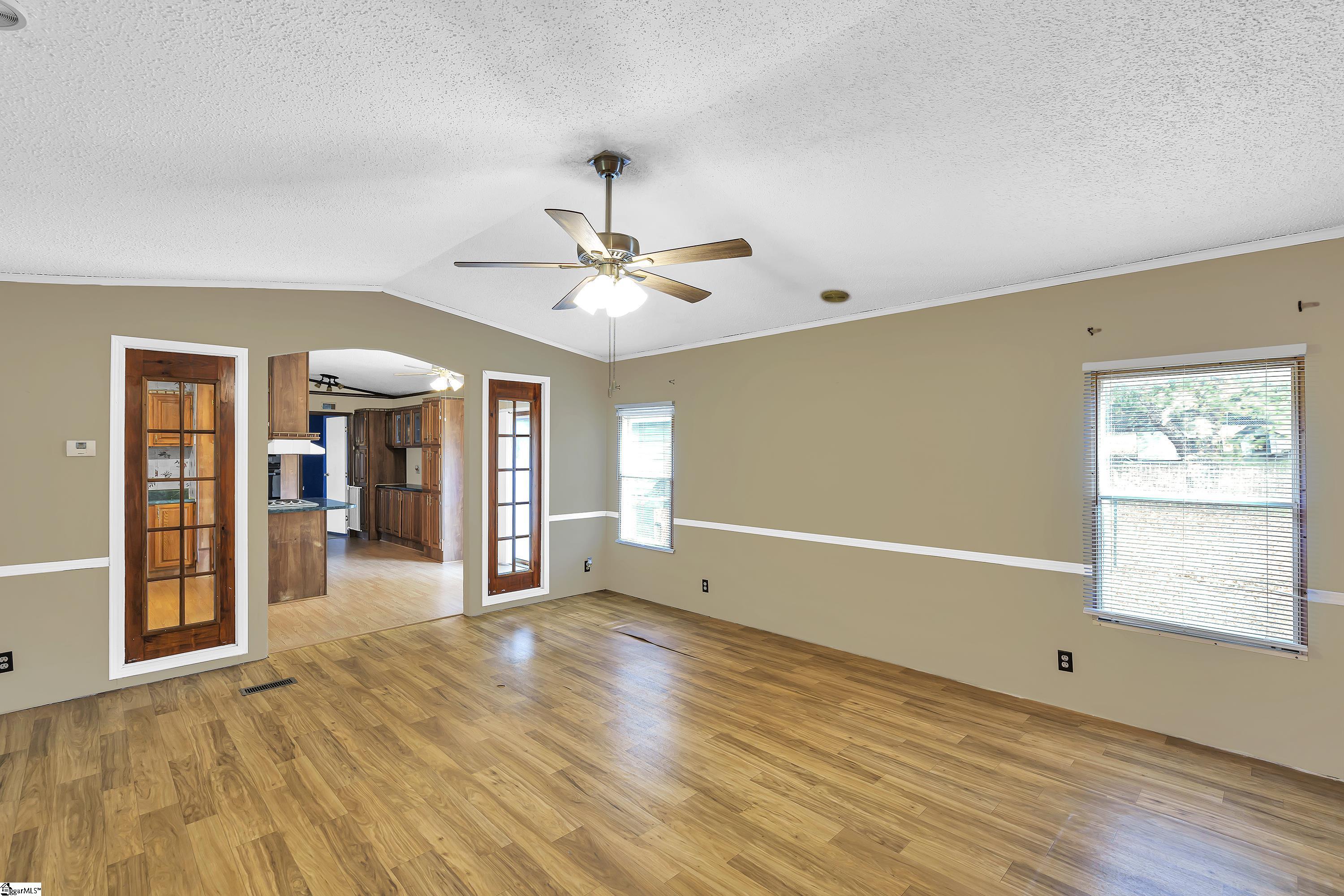 355 Honeysuckle Road