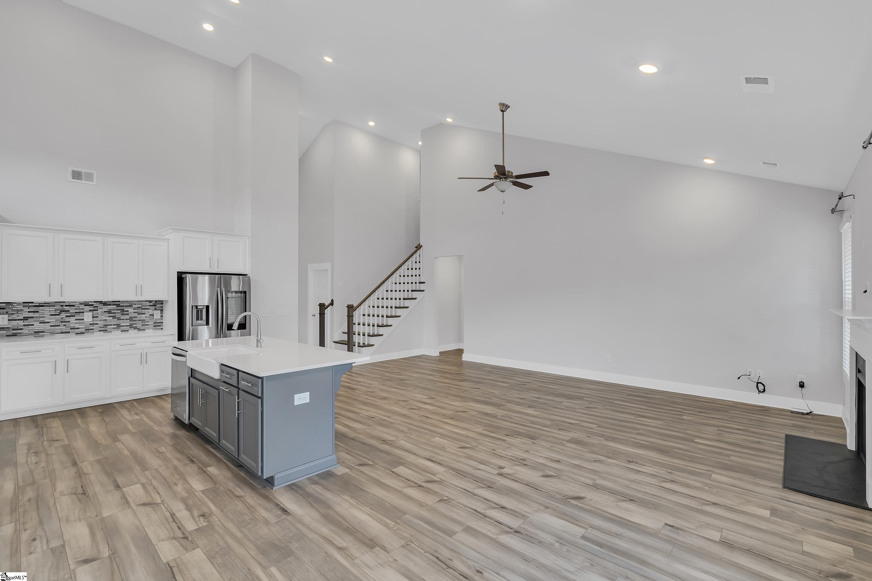 812 Redmill Lane