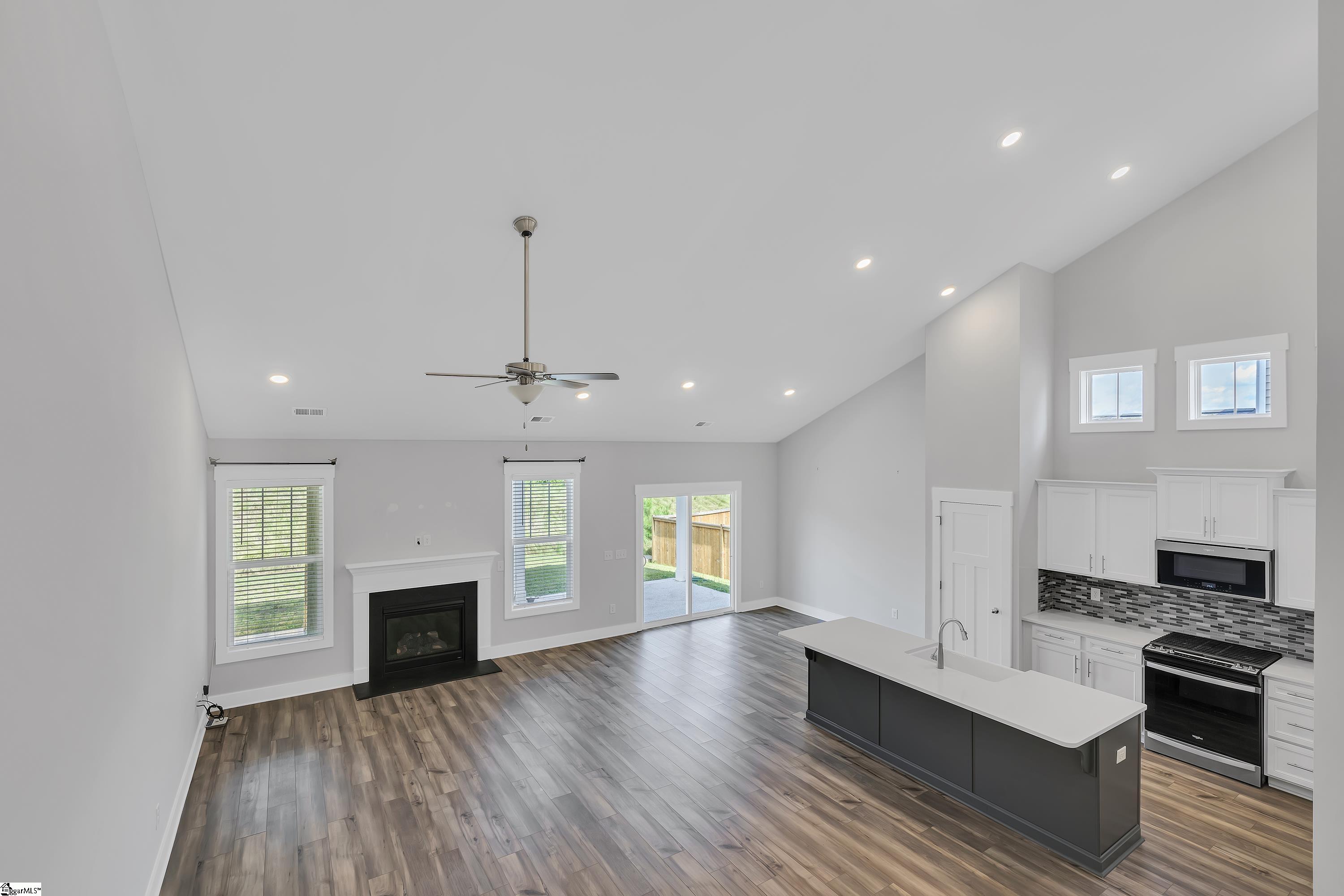812 Redmill Lane