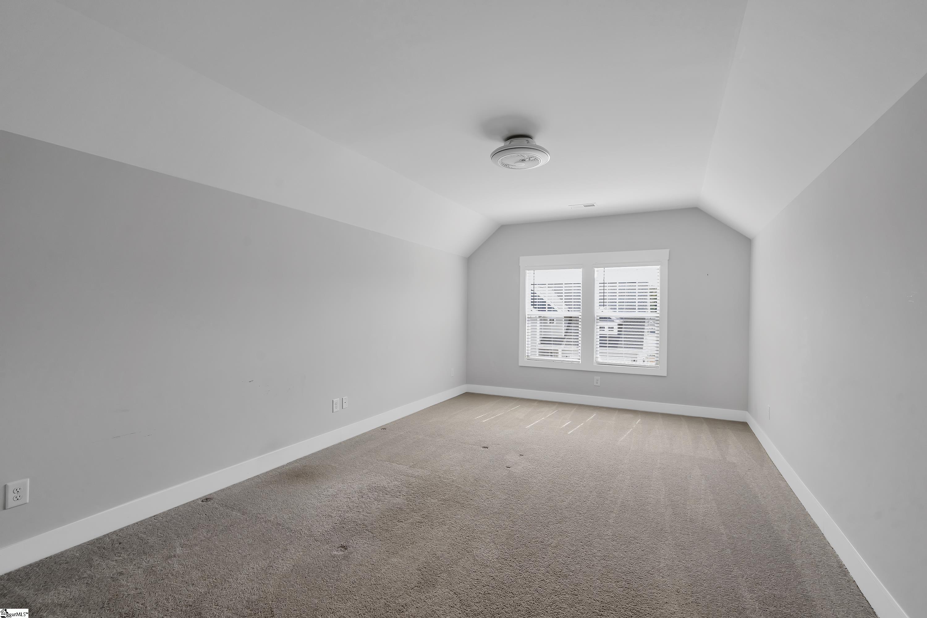 812 Redmill Lane