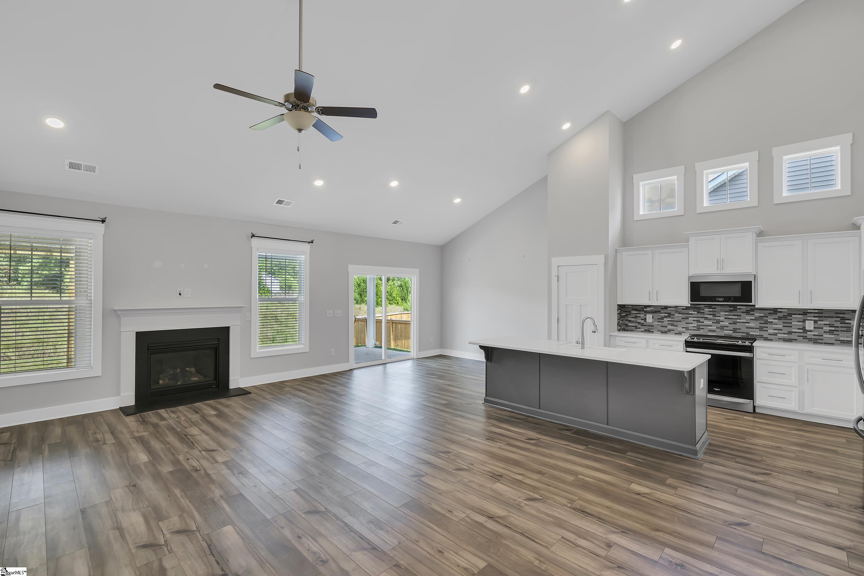 812 Redmill Lane