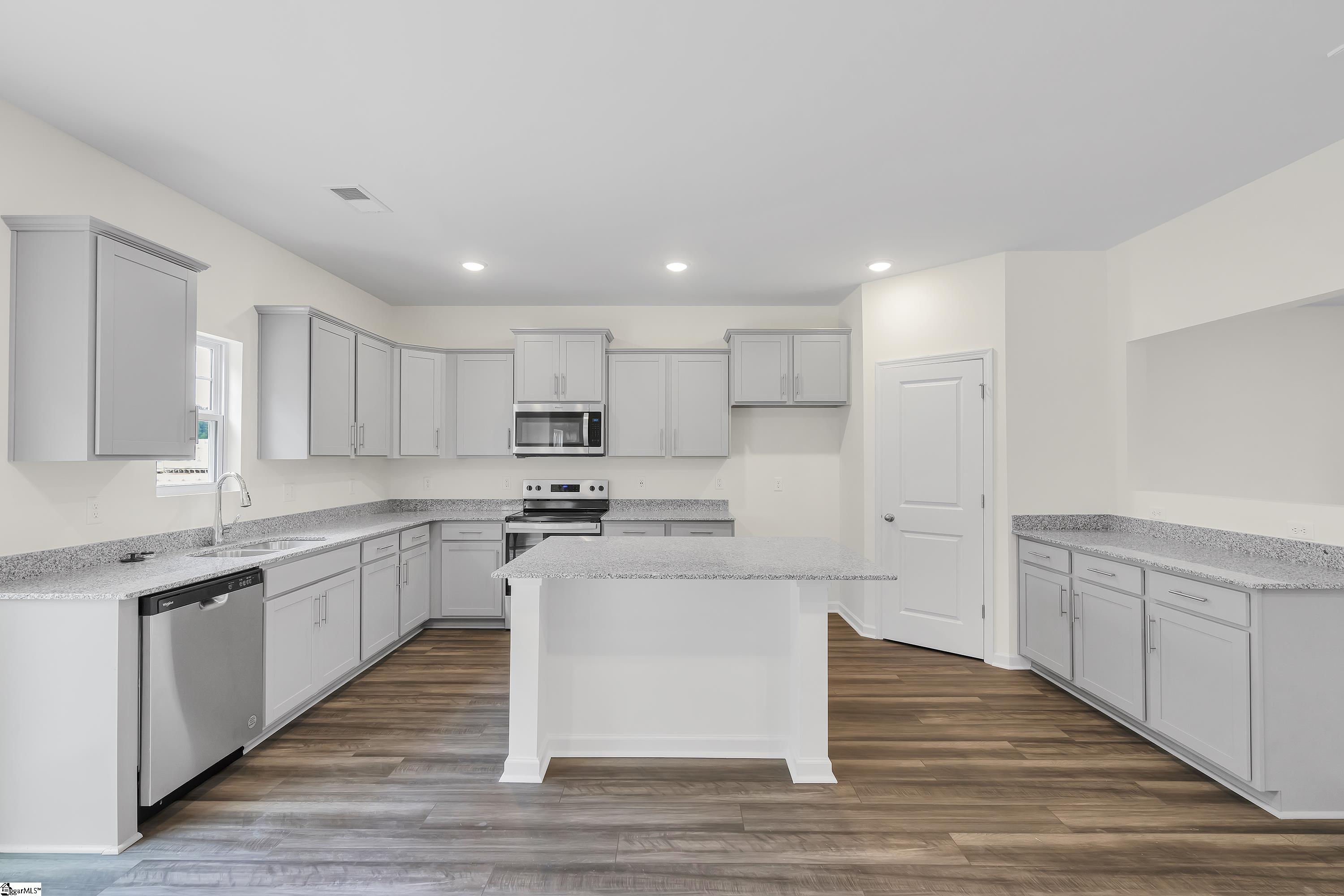 1161 Melford Avenue Lot 7