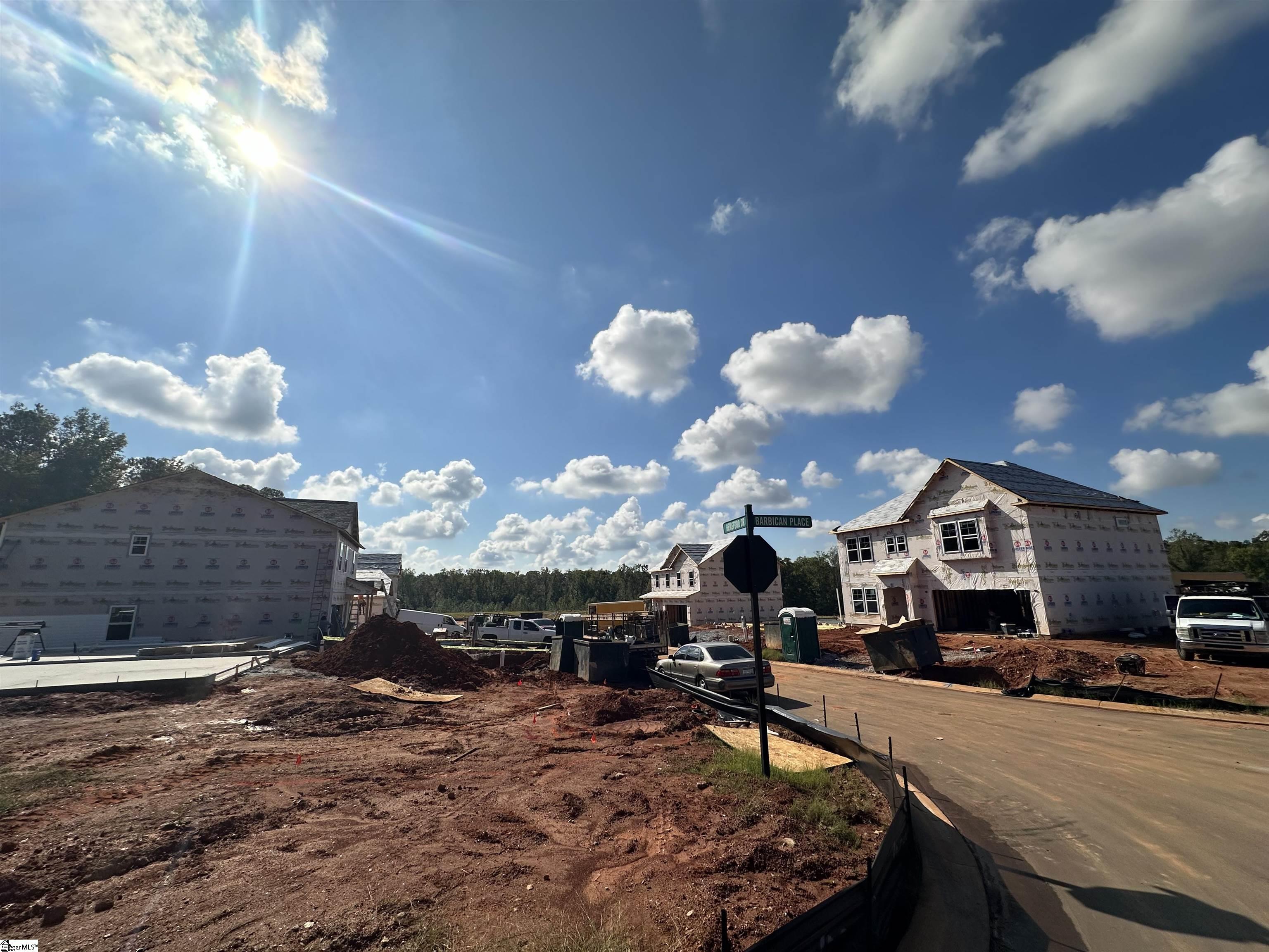 505 Barbican Place Lot 26