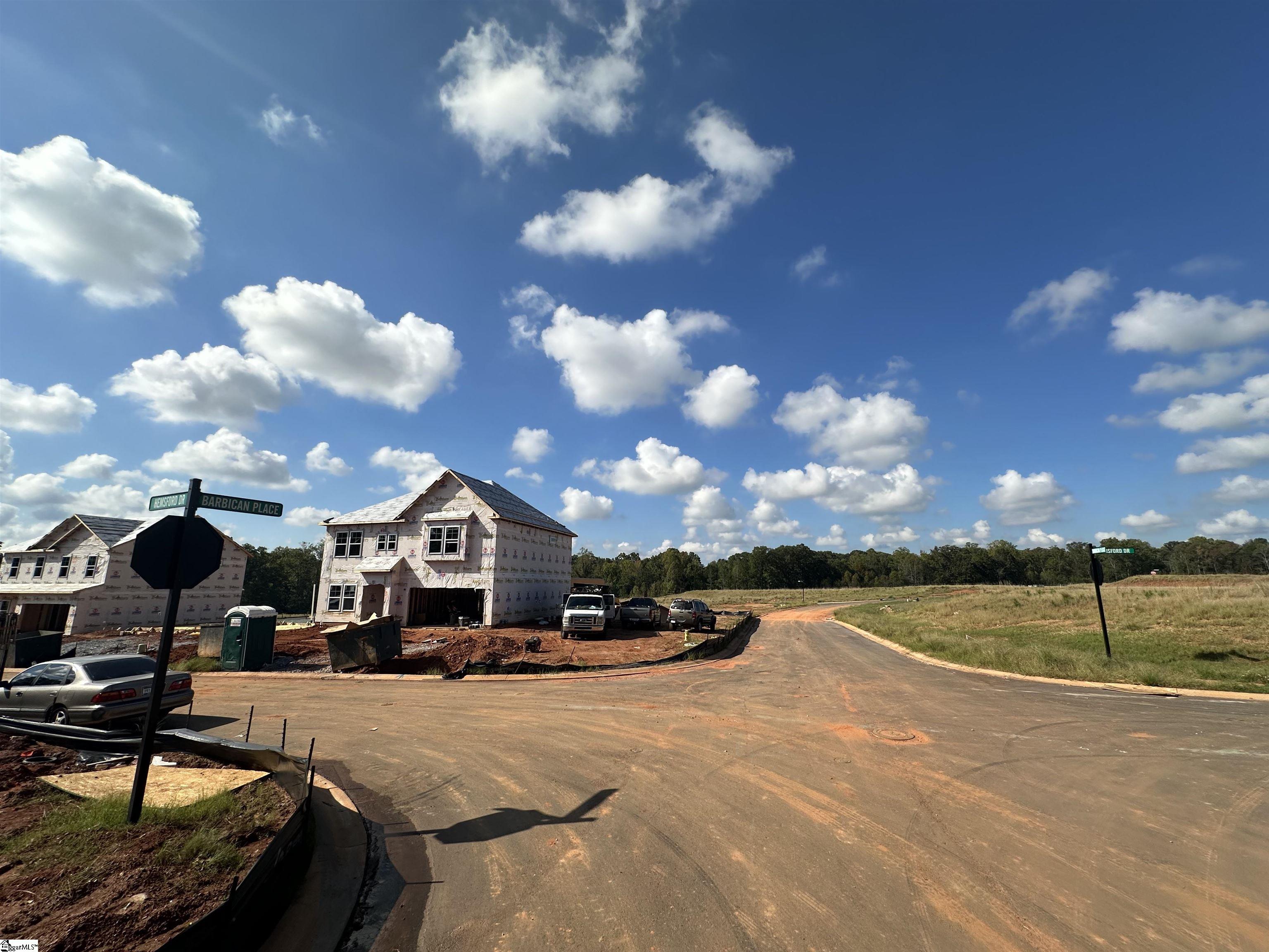 505 Barbican Place Lot 26