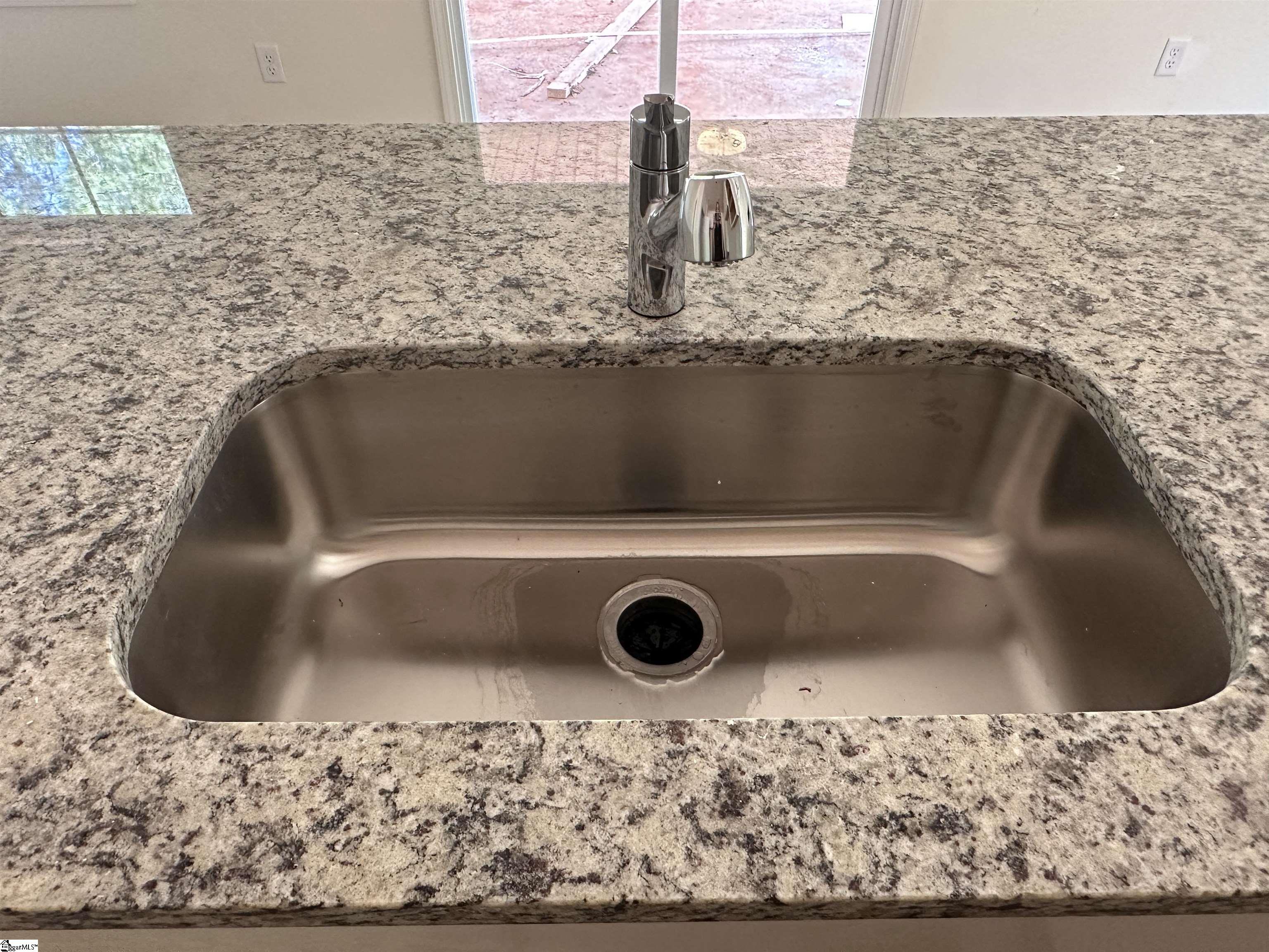 1110 Silverbend Trail