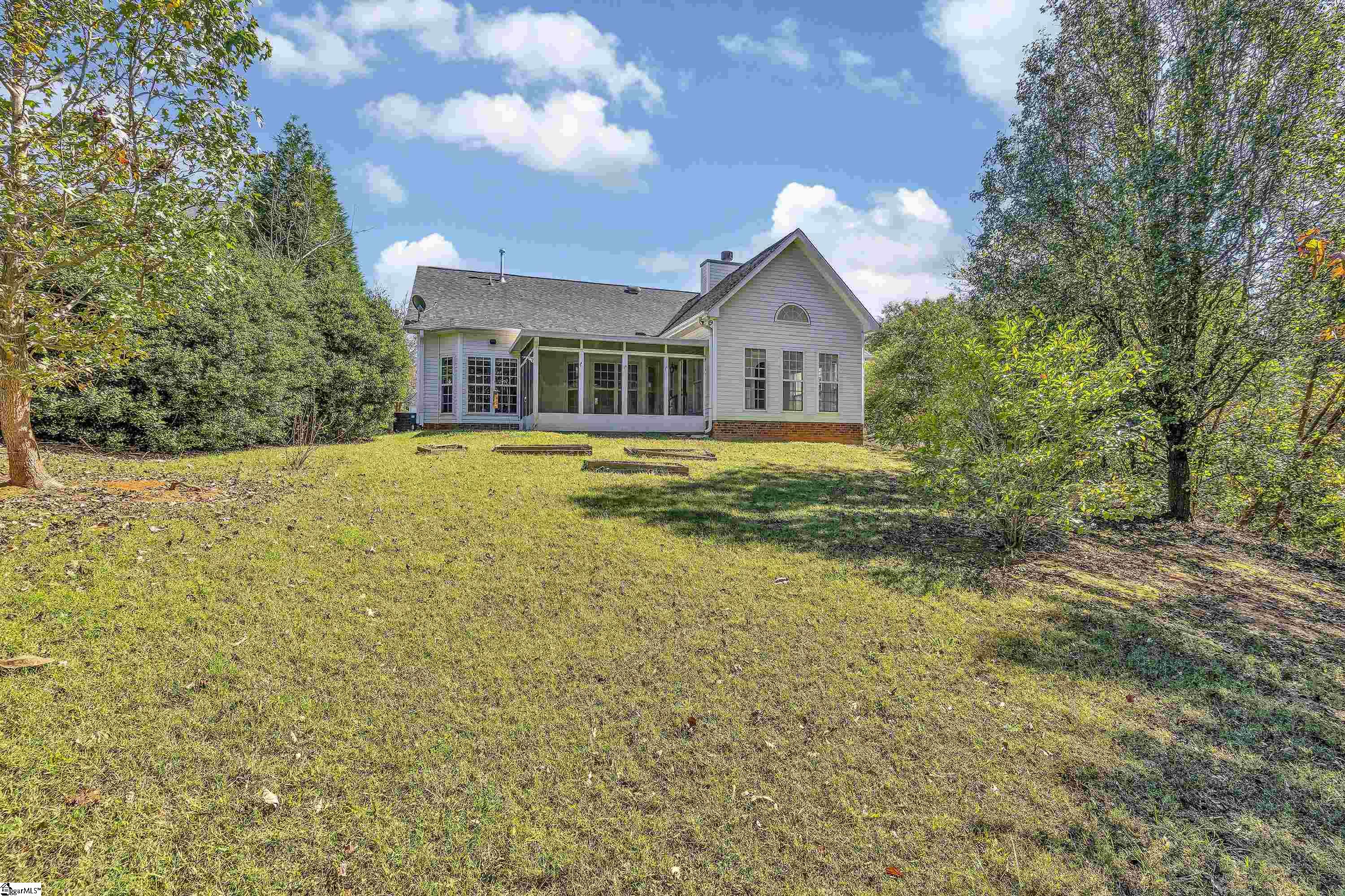 516 Walkingstick Way