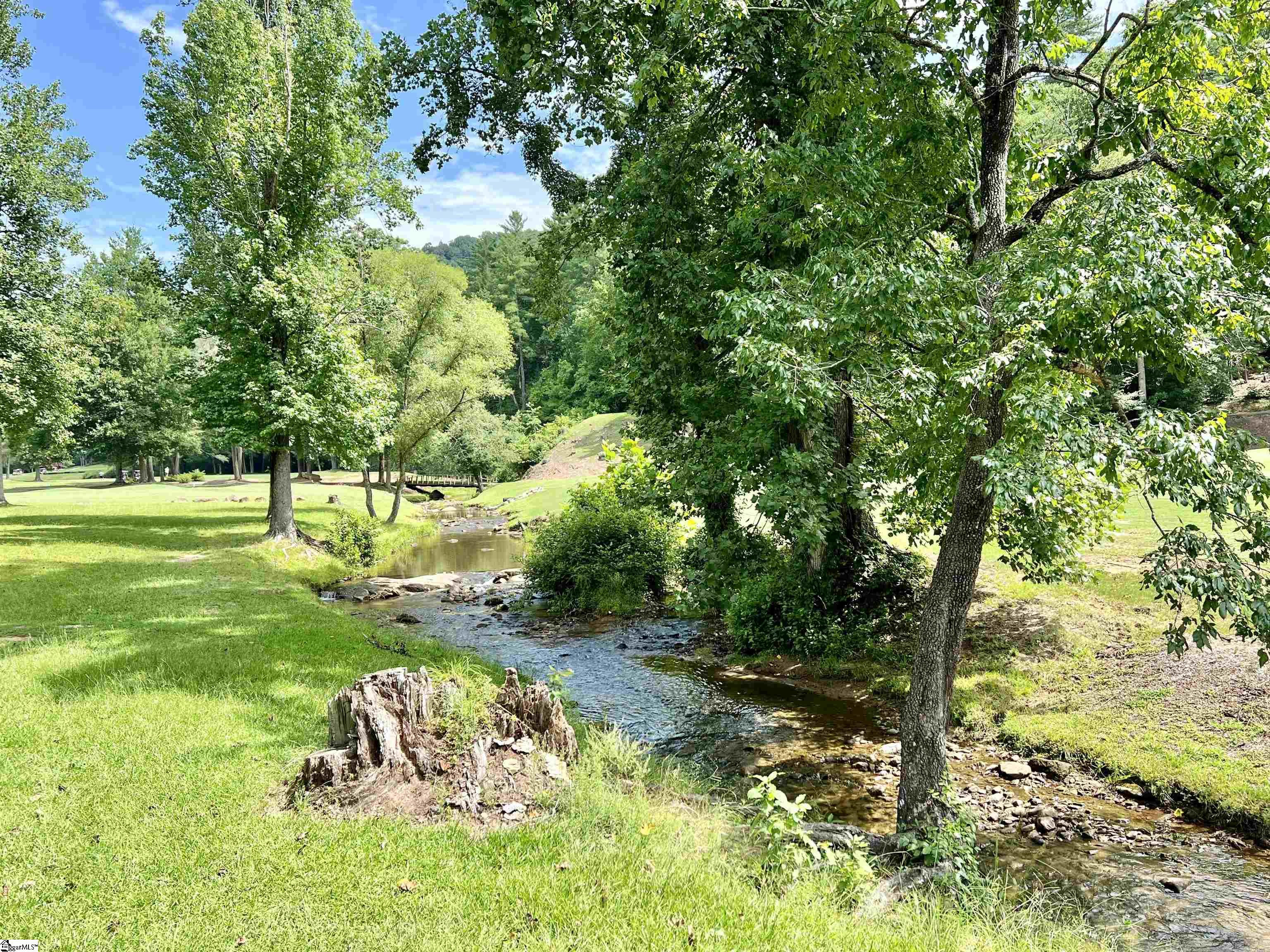 120 Falcon Crest Way