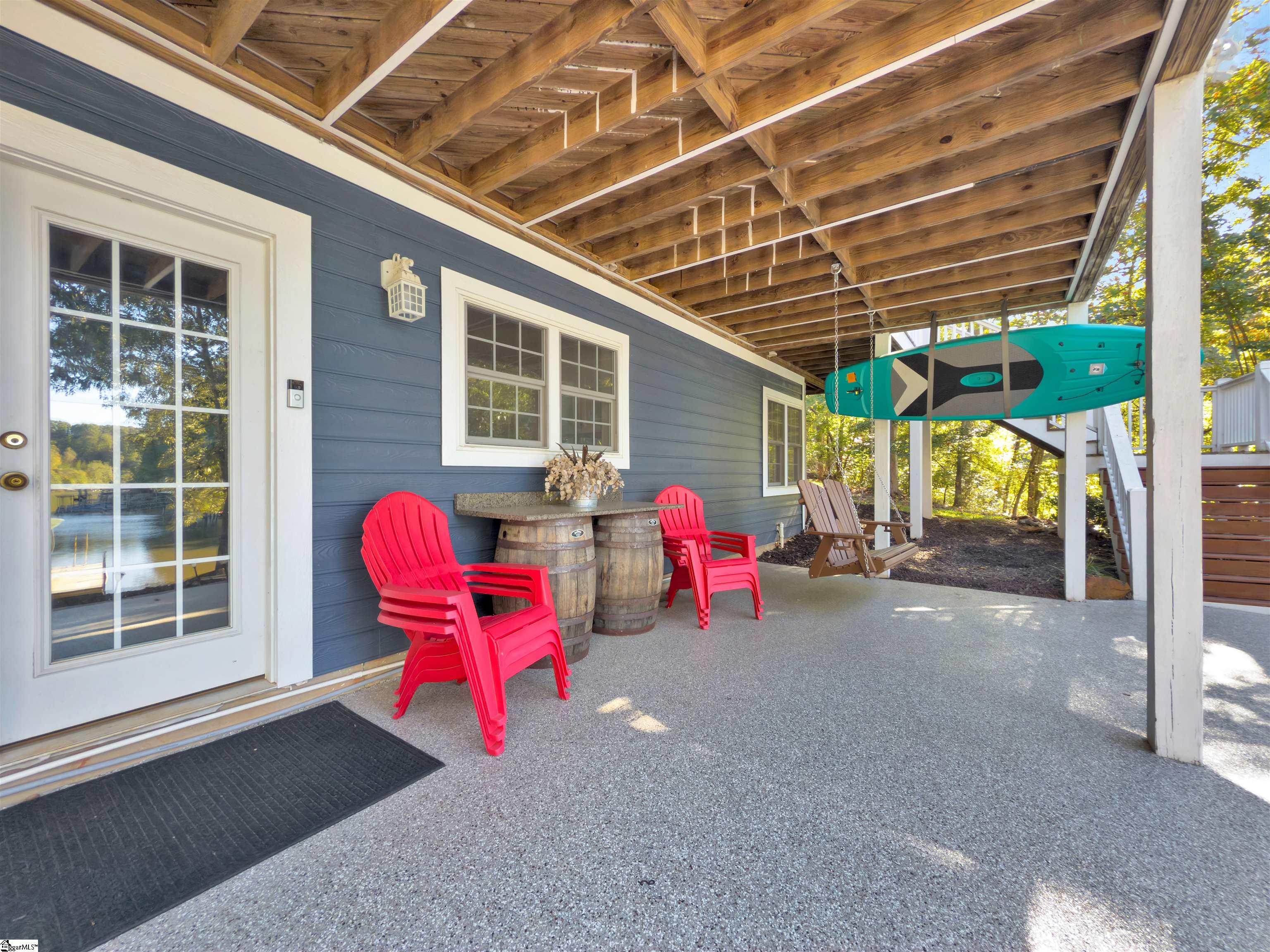 187 W Waters Edge Lane