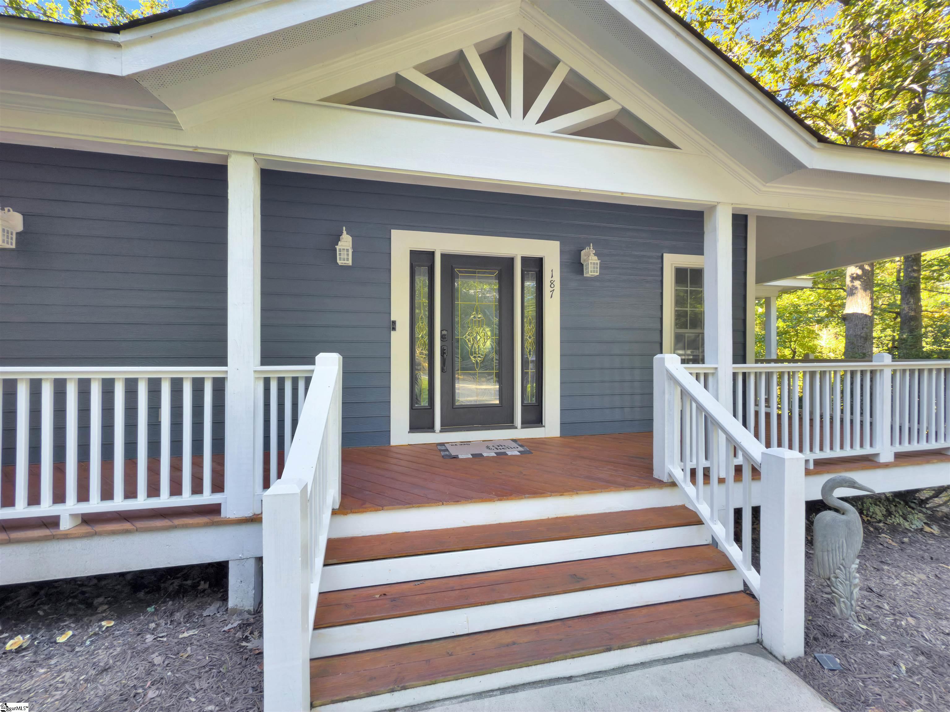 187 W Waters Edge Lane