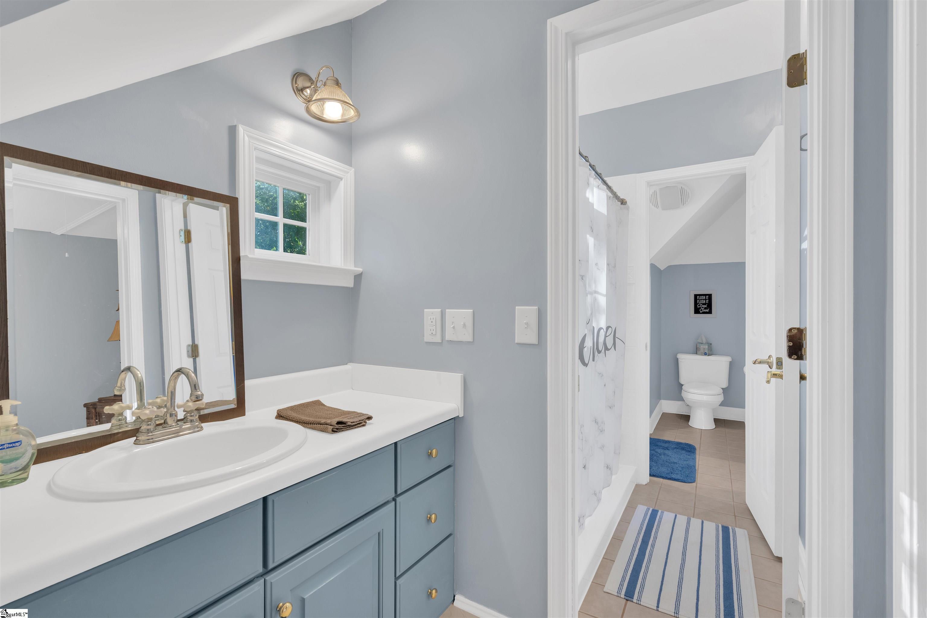 187 W Waters Edge Lane