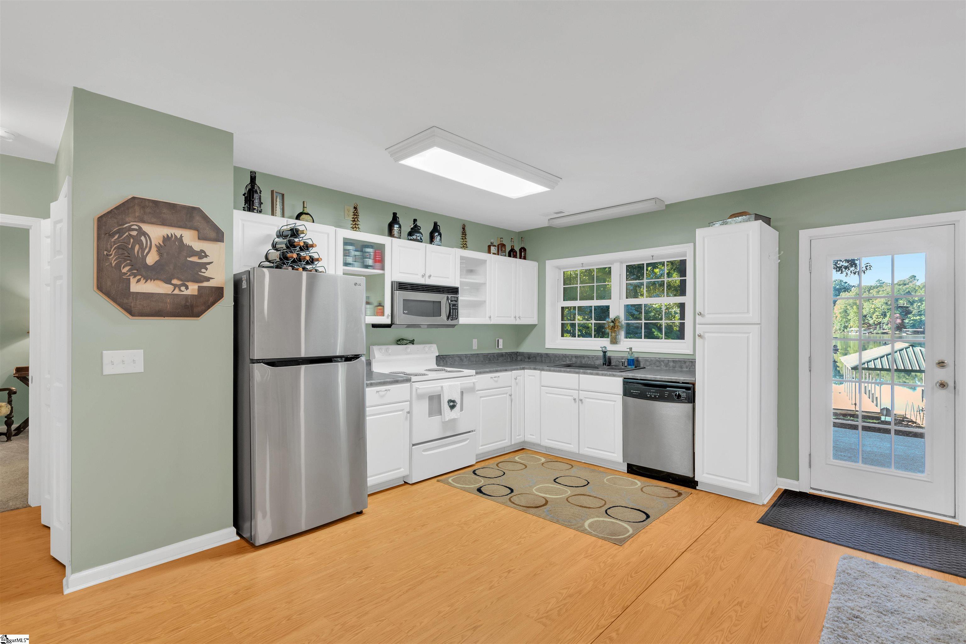 187 W Waters Edge Lane