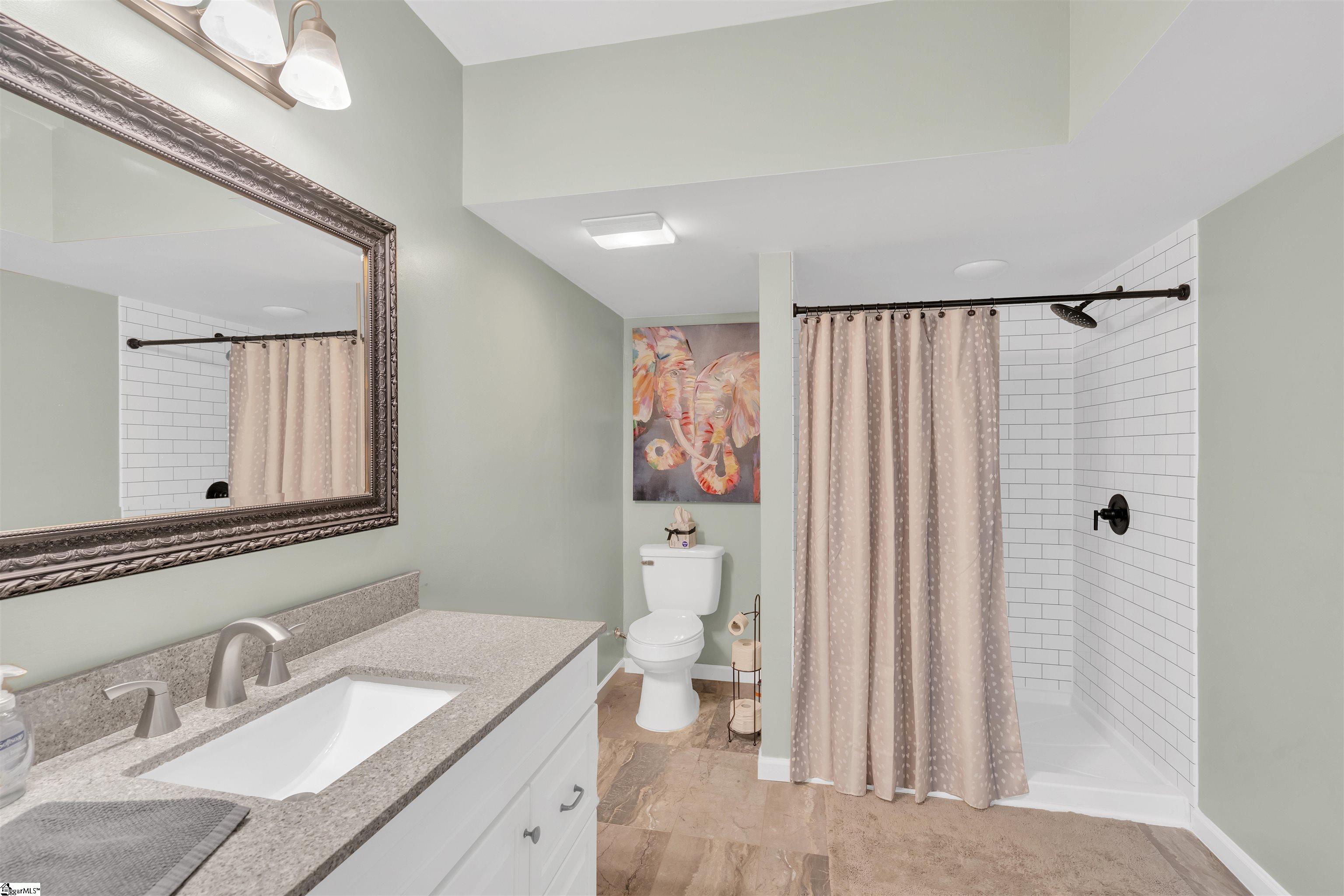 187 W Waters Edge Lane