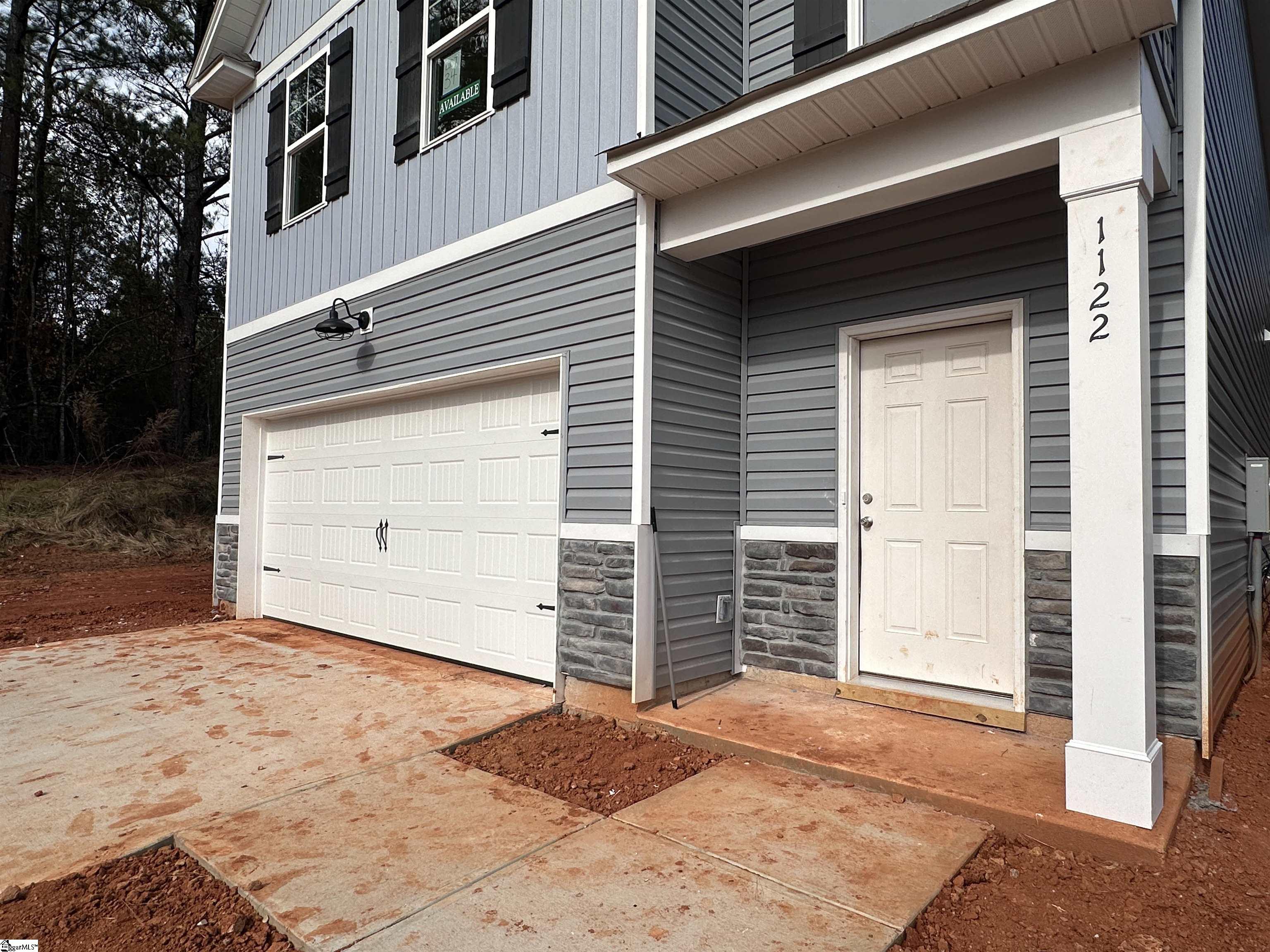 1122 Silverbend Trail