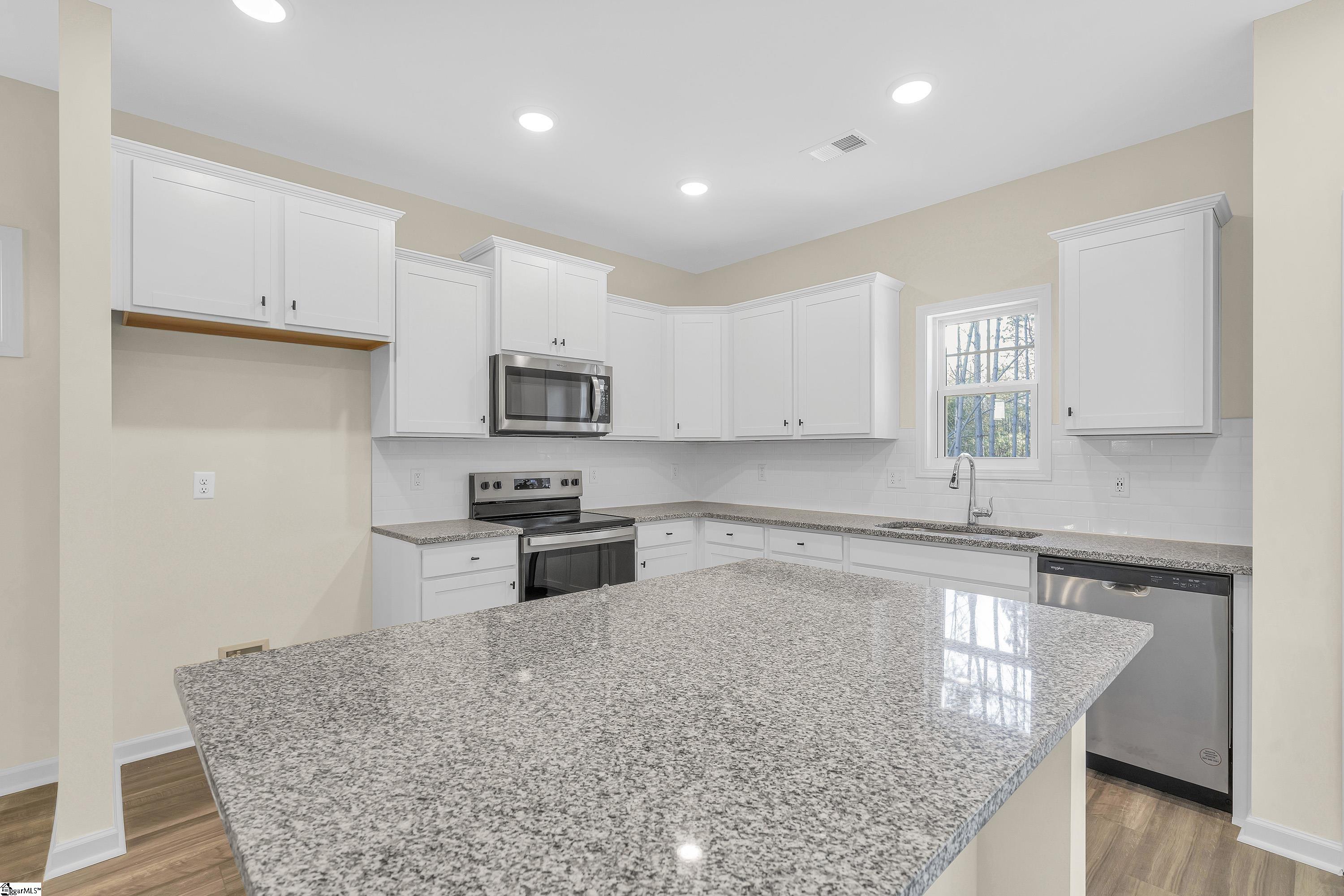 1123 Silverbend Trail