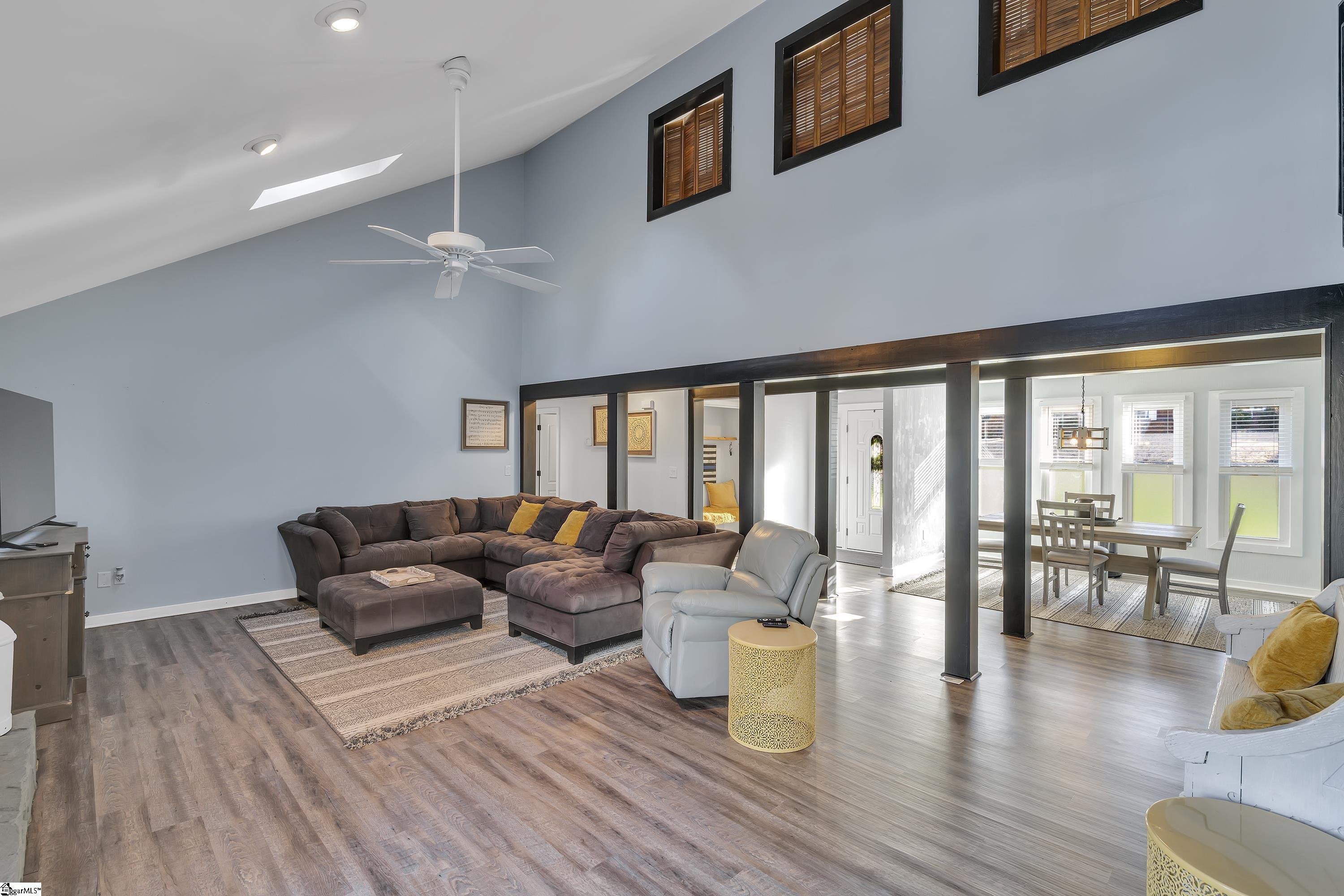 5 Pebble Creek Way
