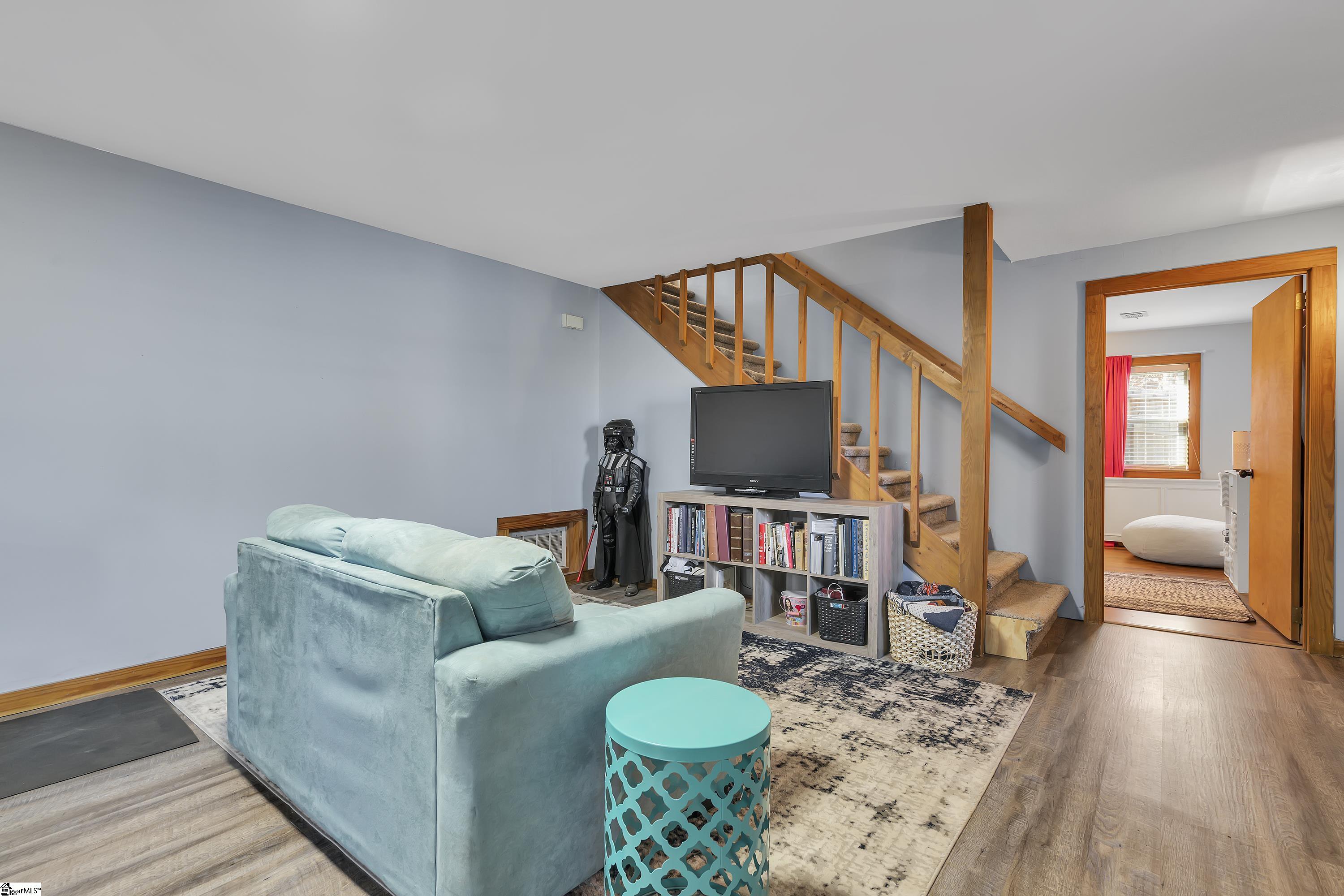 5 Pebble Creek Way