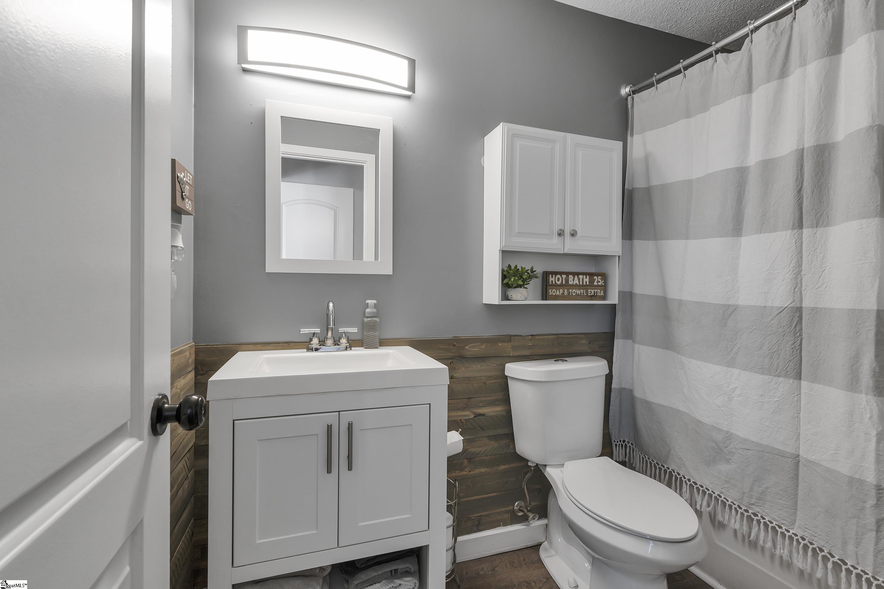 5 Pebble Creek Way