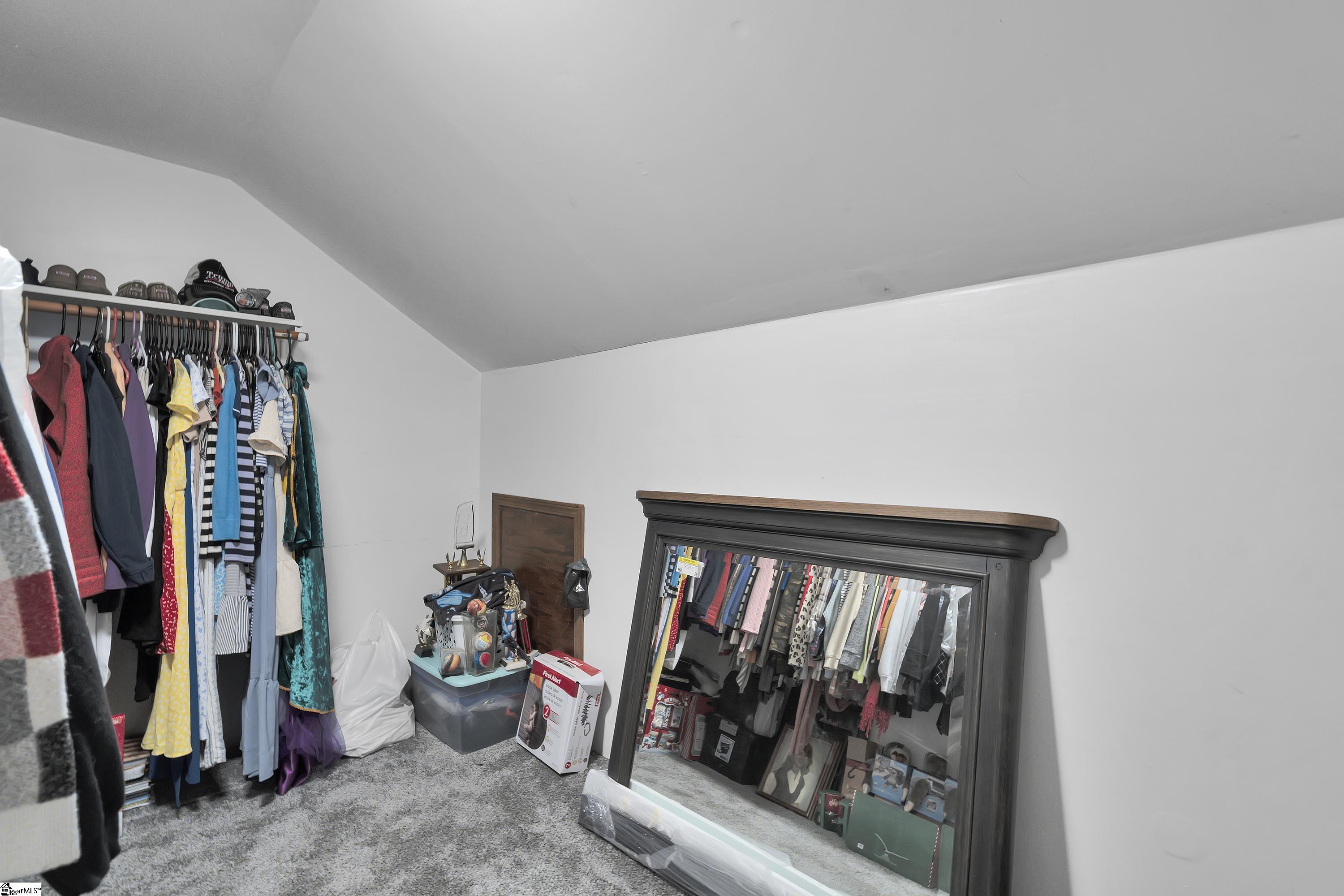 5 Pebble Creek Way