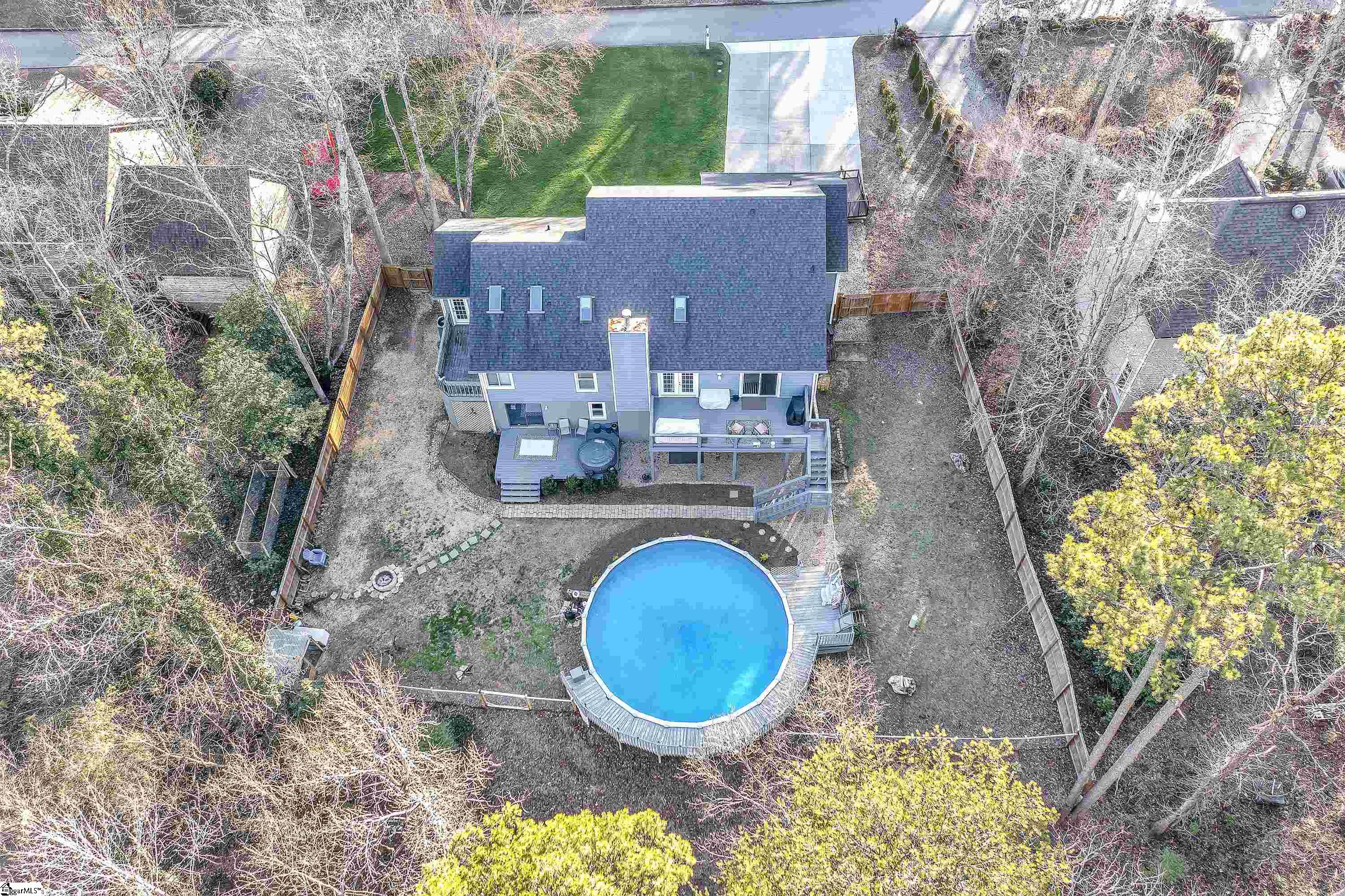 5 Pebble Creek Way