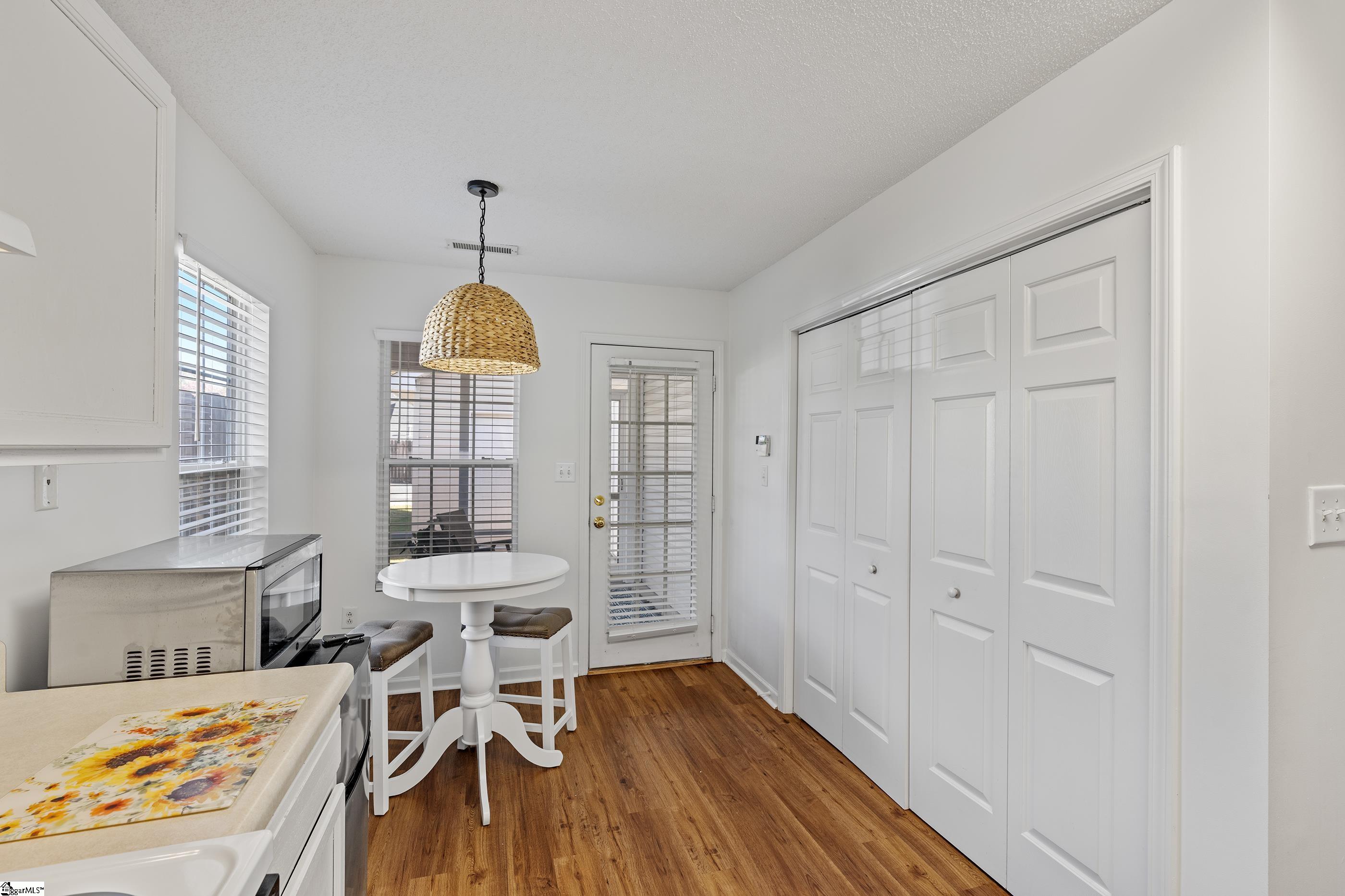 212 Woodruff Park Lane