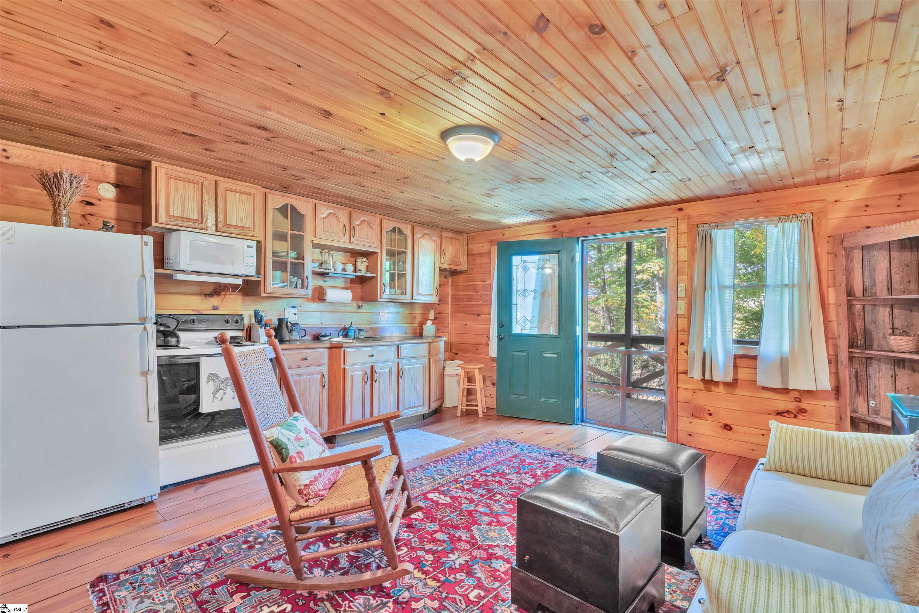 160 Heavens View Lane