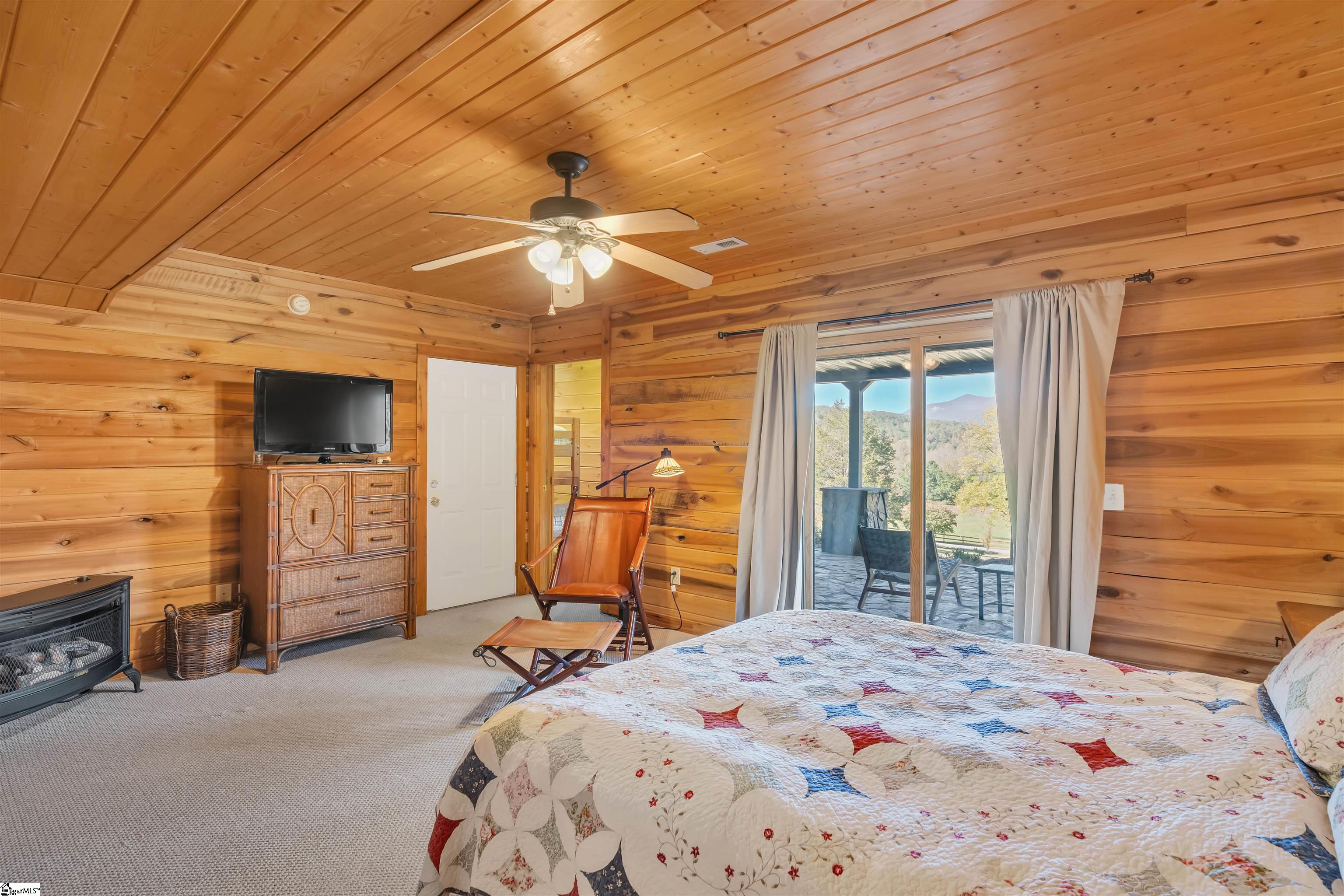 160 Heavens View Lane