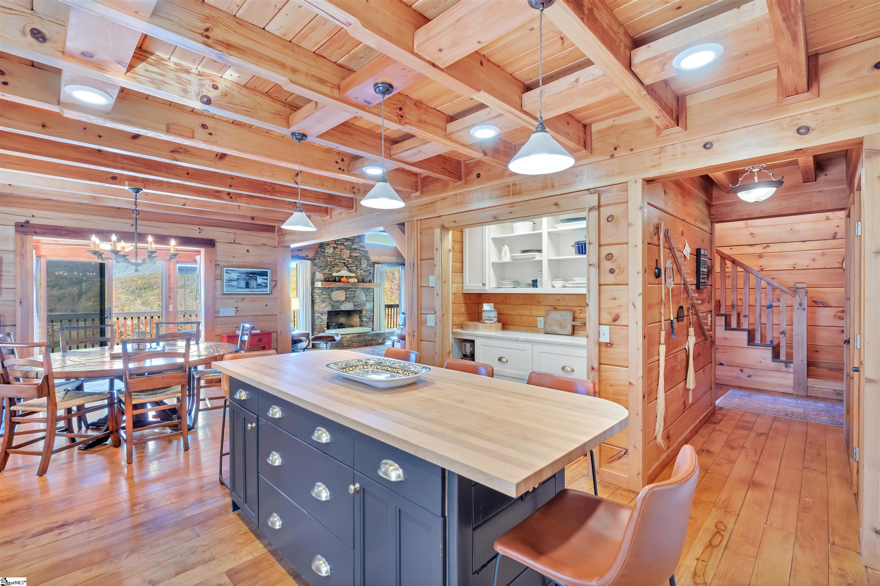 160 Heavens View Lane