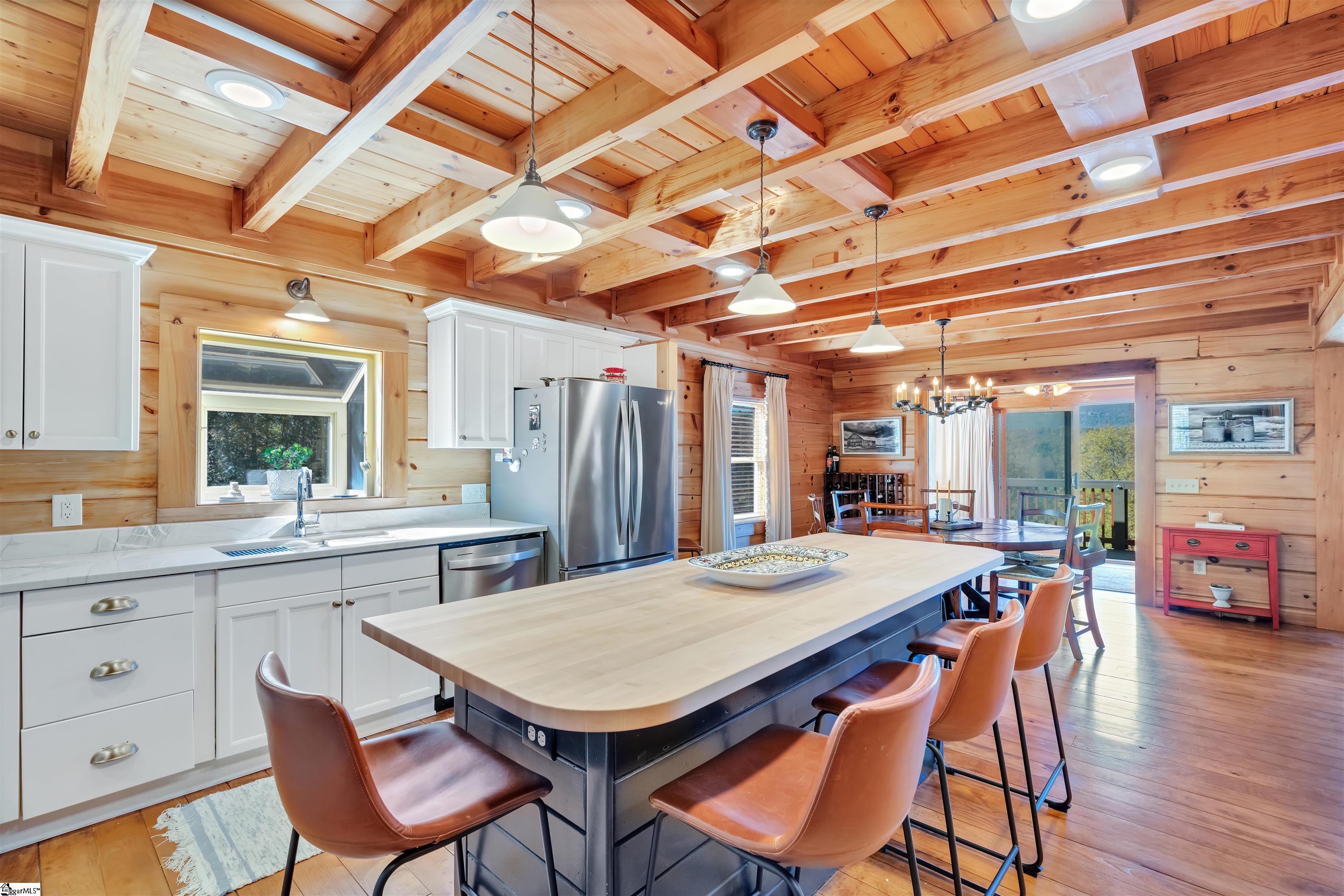 160 Heavens View Lane