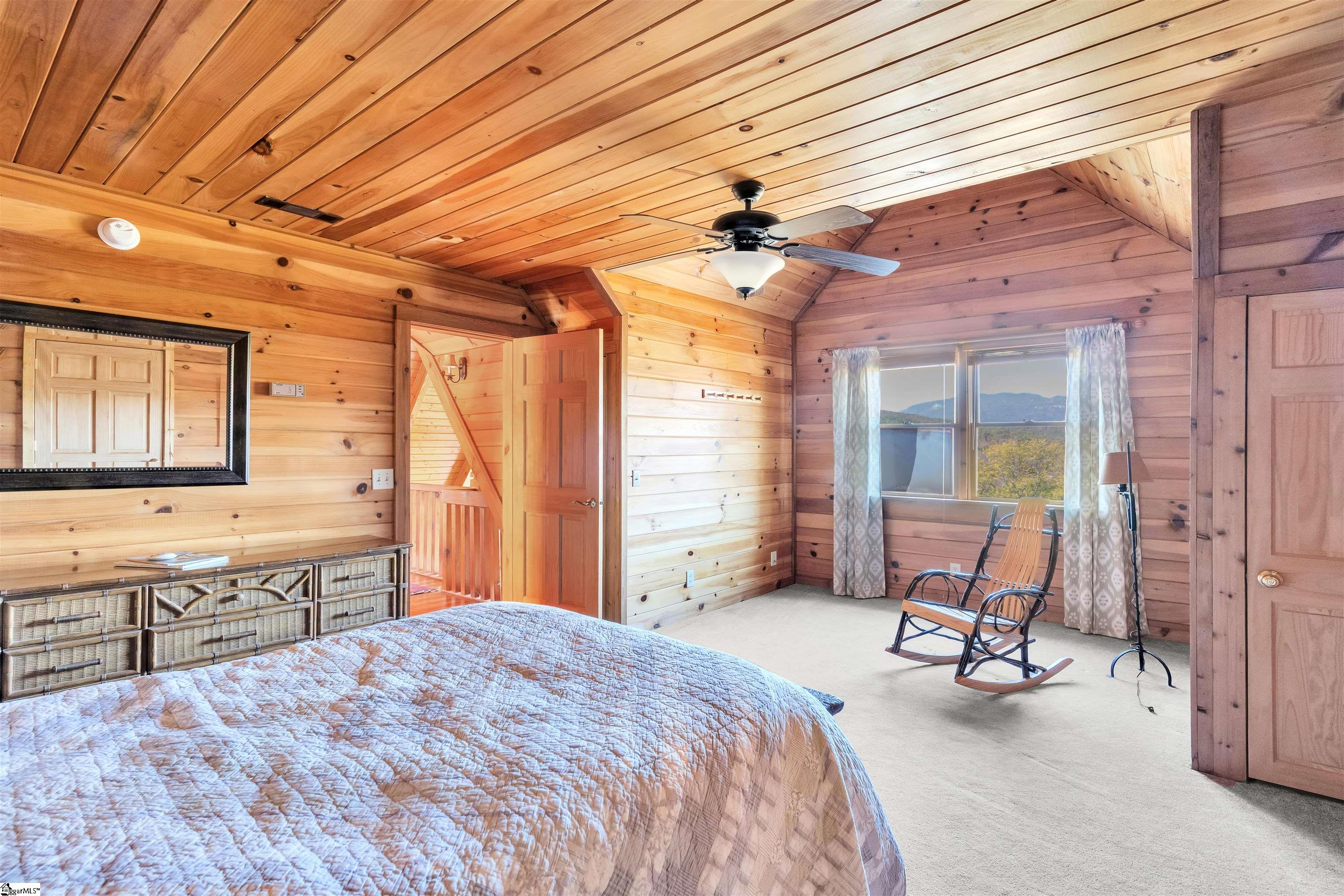 160 Heavens View Lane