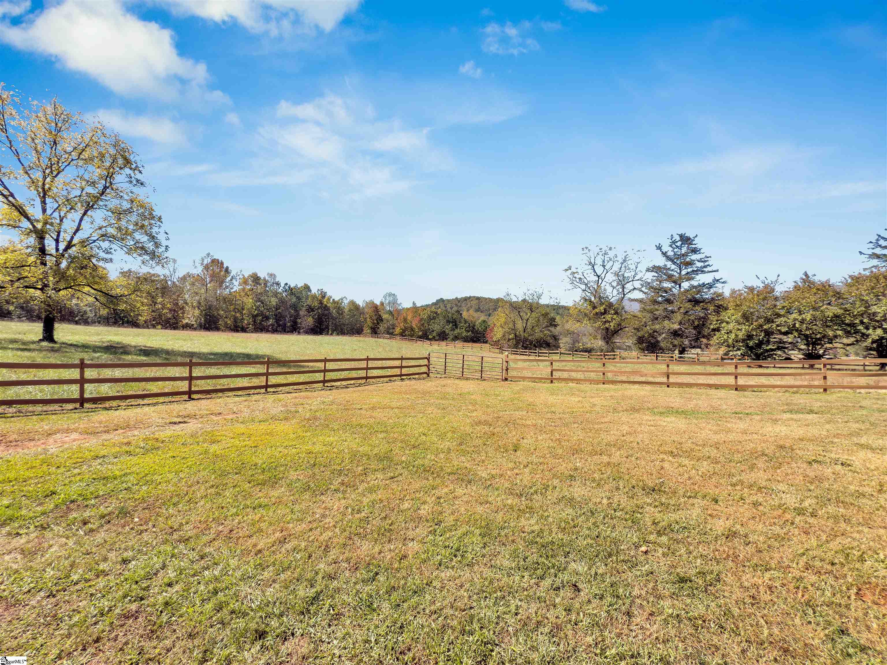 160 Heavens View Lane