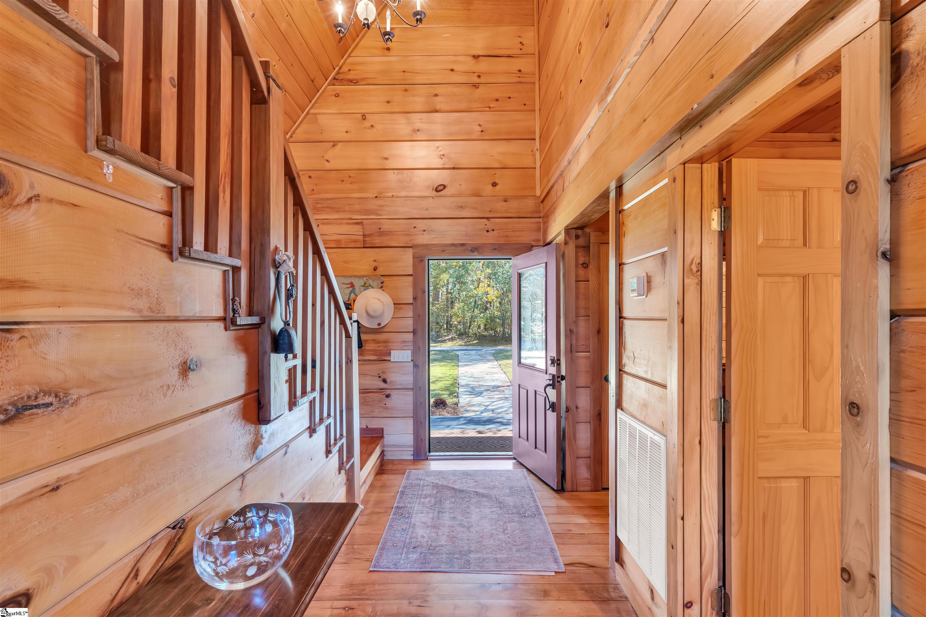 160 Heavens View Lane