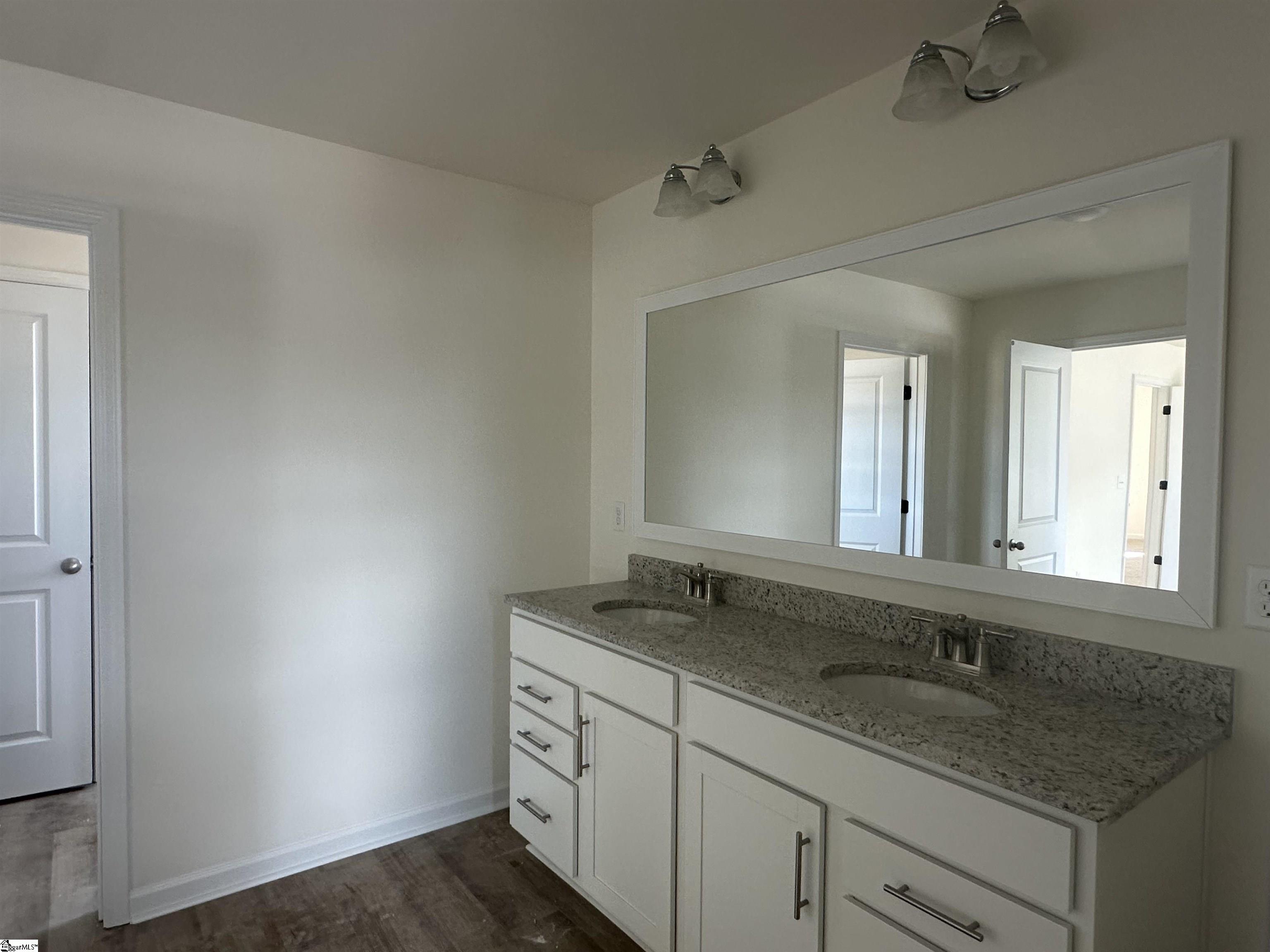 1035 Leoni Drive Lot 121