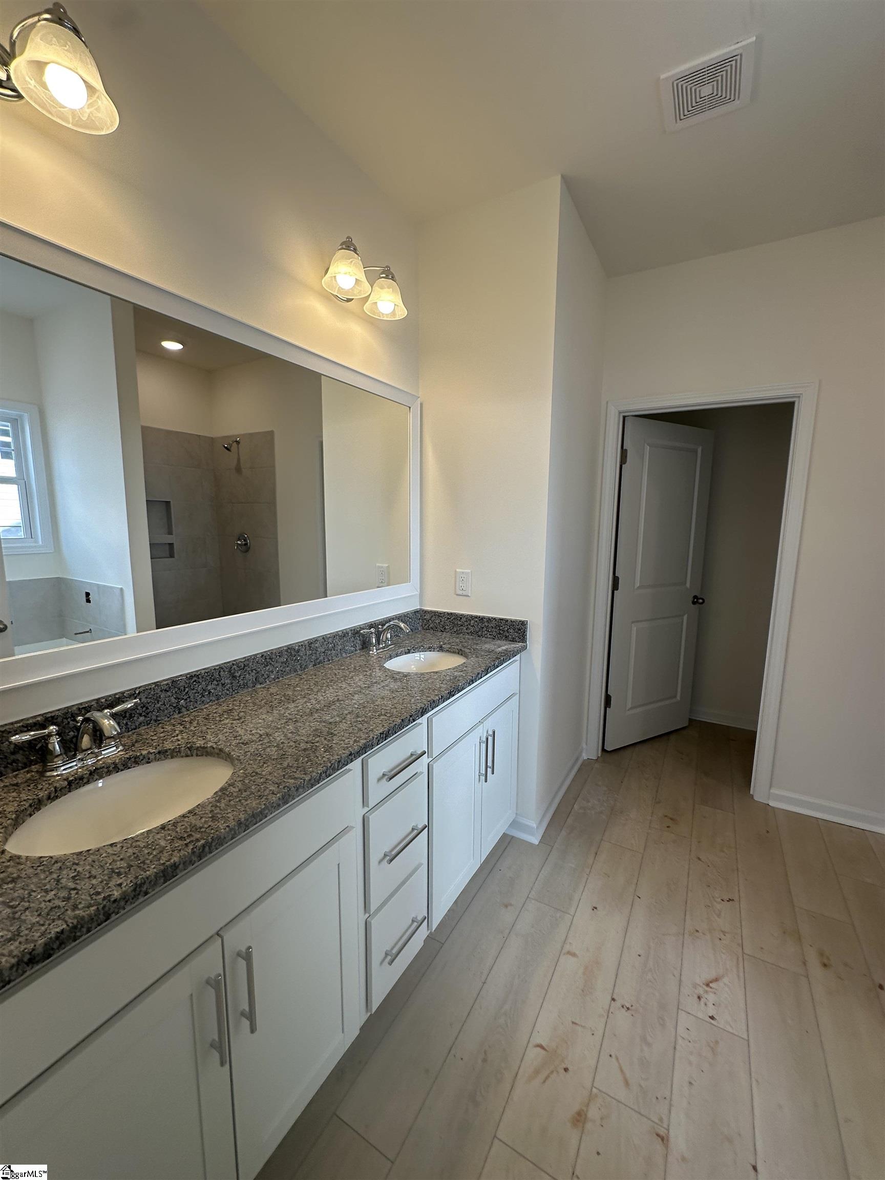 1039 Leoni Drive Lot 122