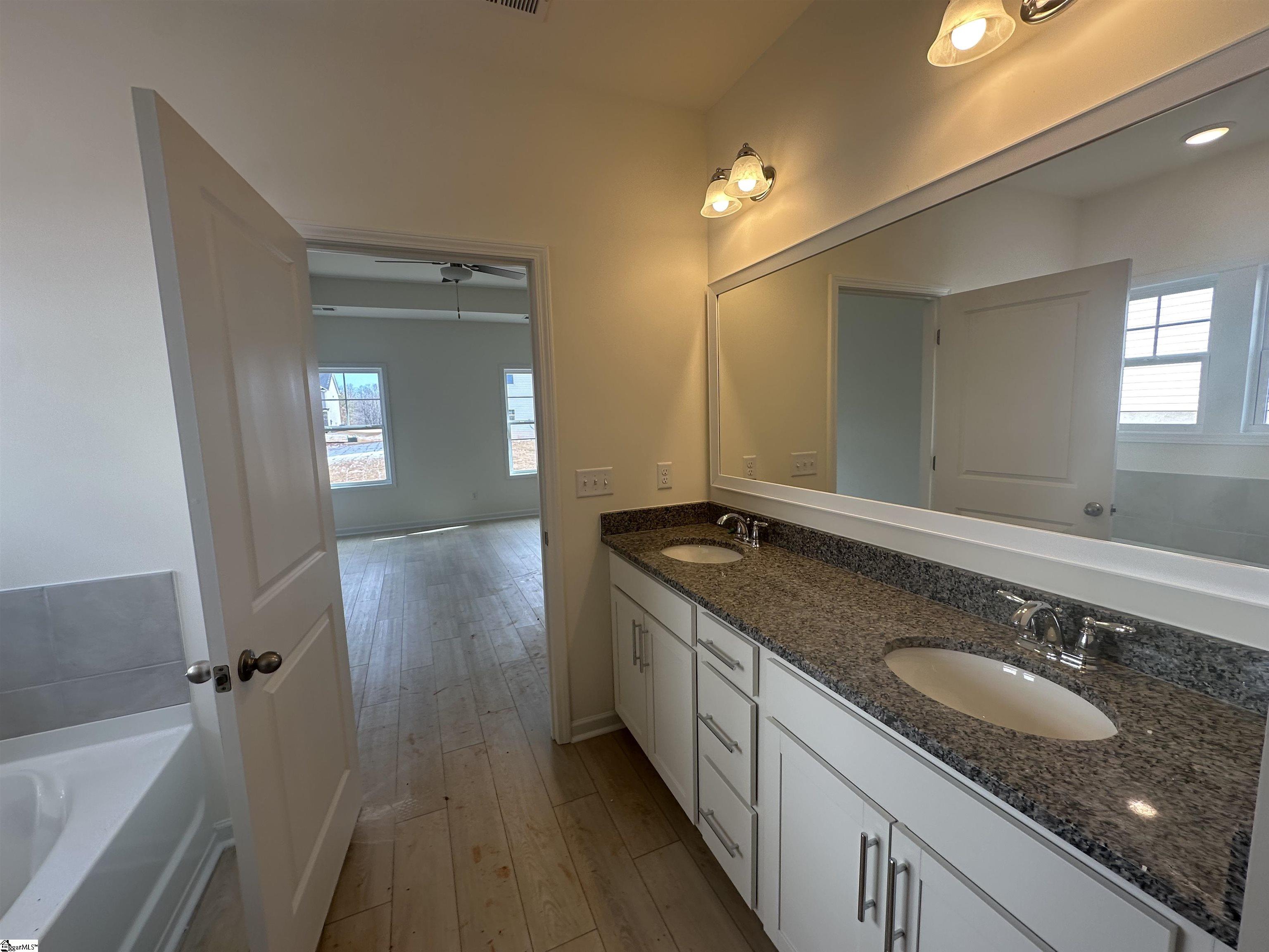 1039 Leoni Drive Lot 122