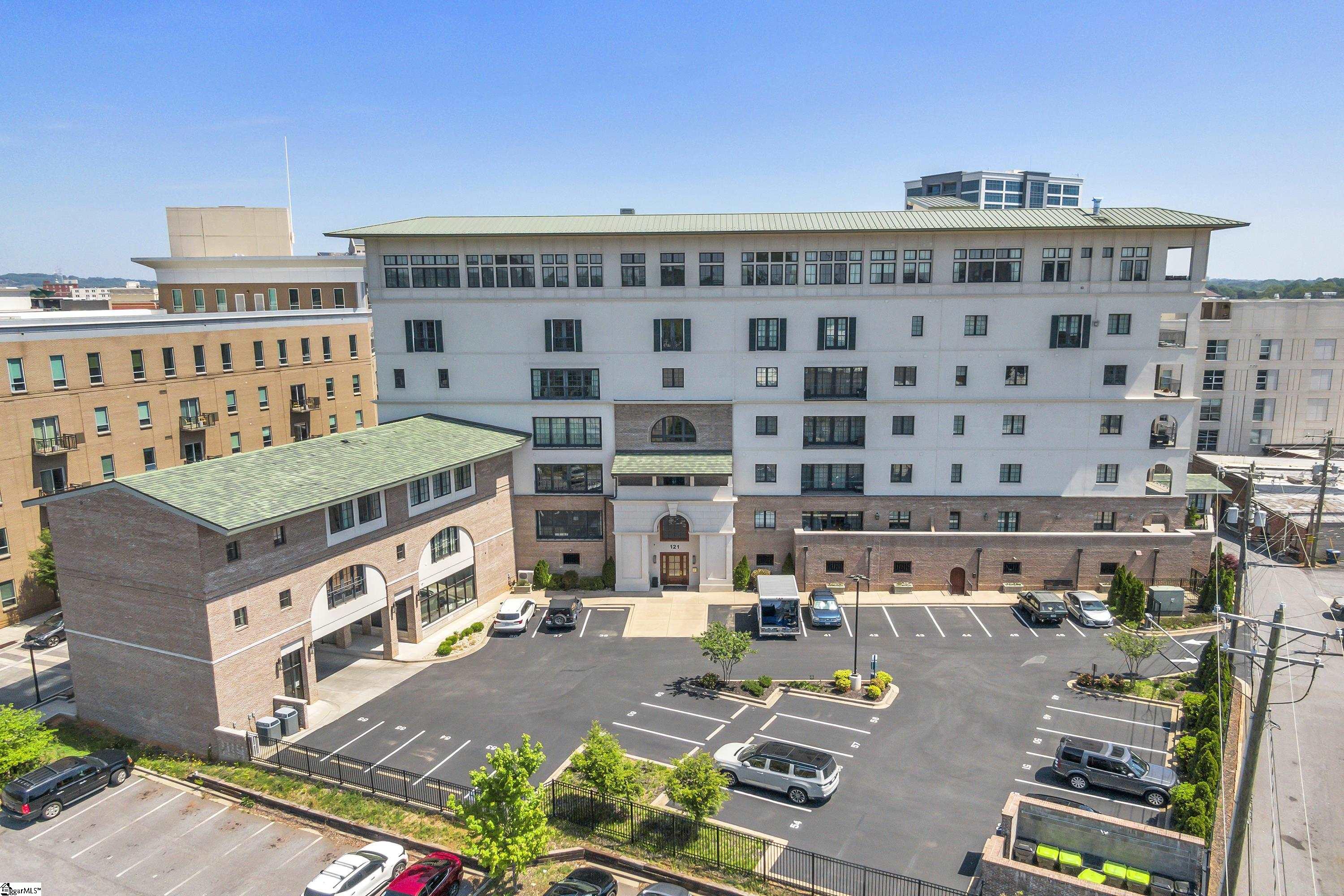121 Rhett Street # 406 Unit: #406