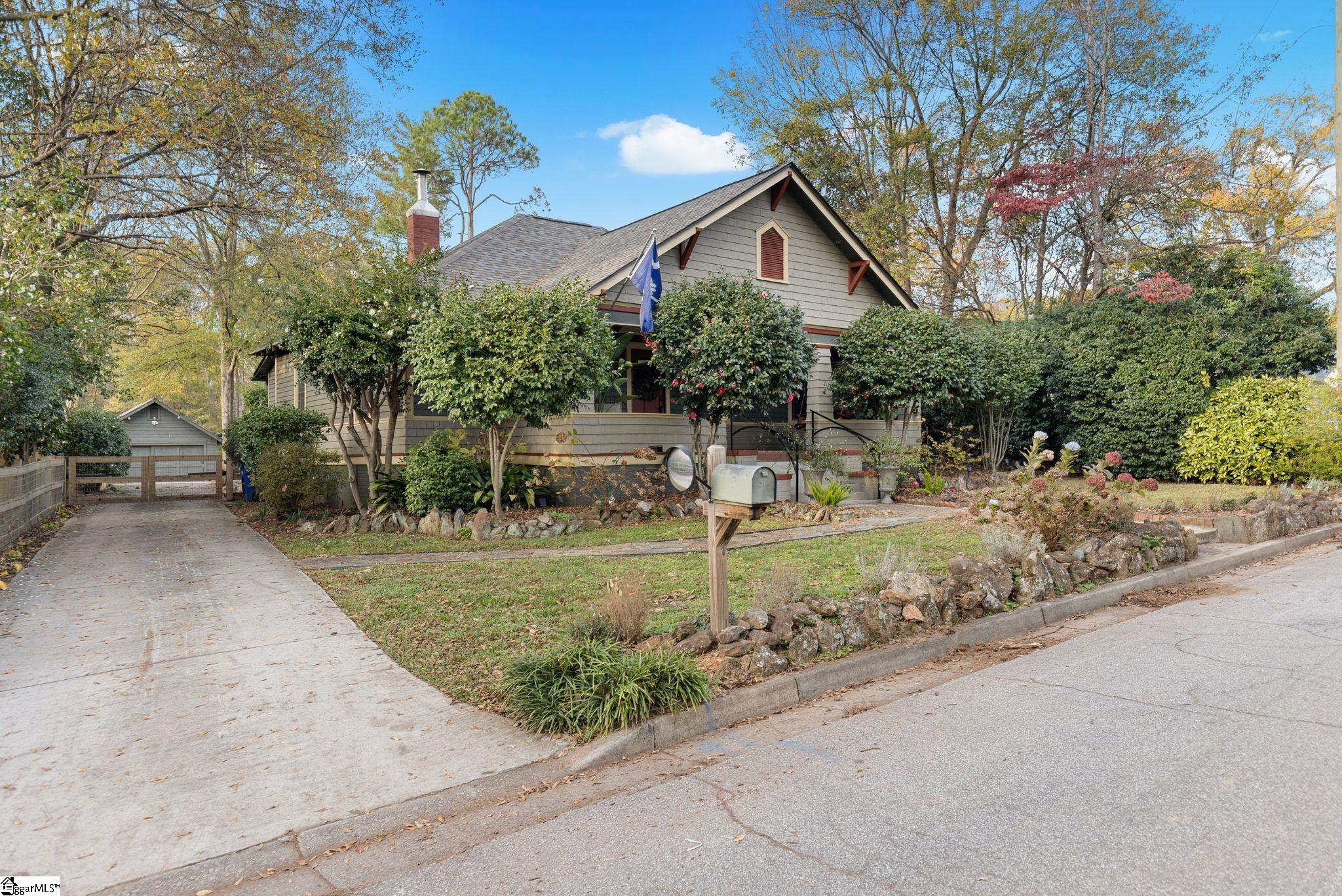 104 Briarcliff Drive