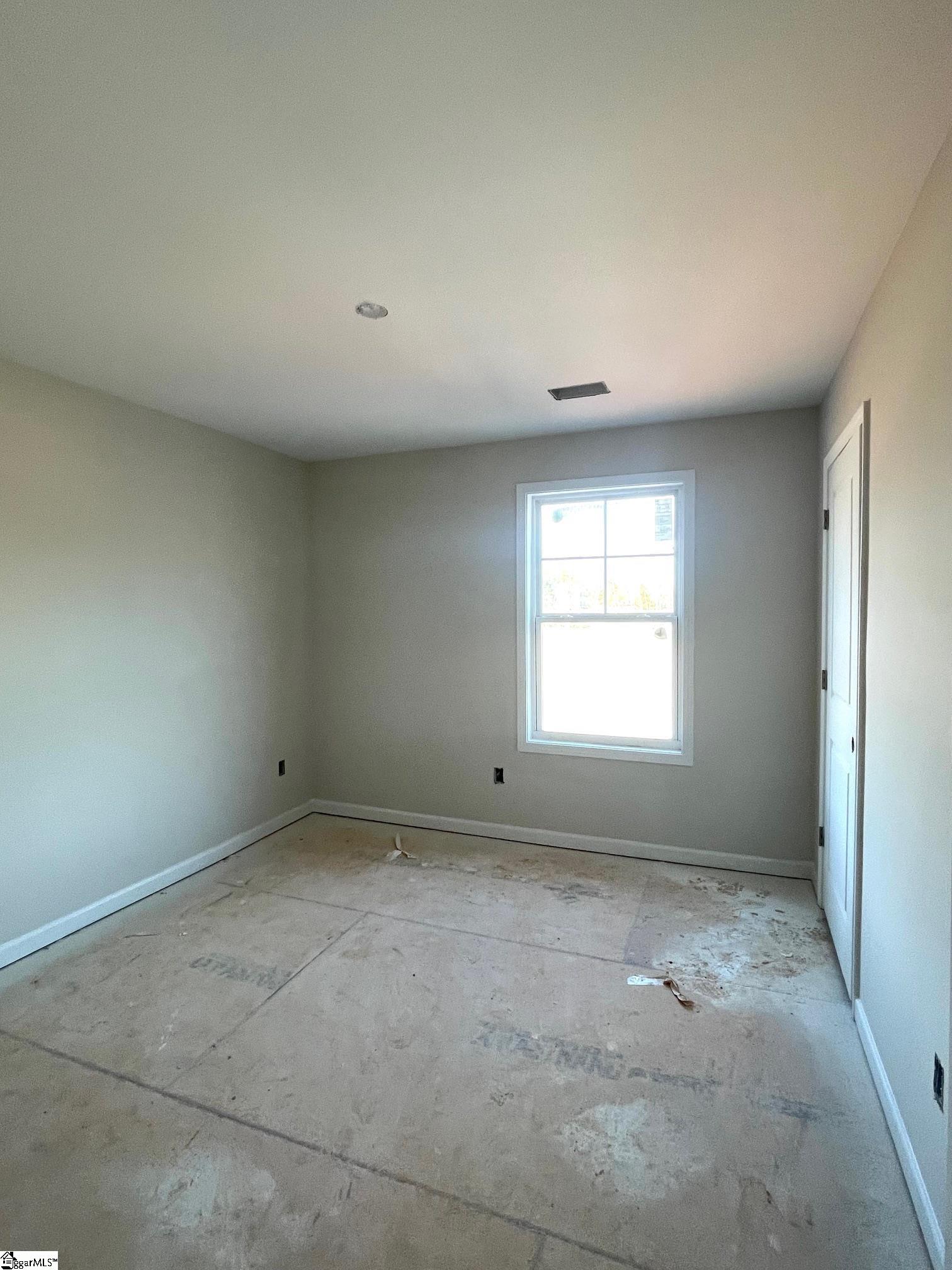 143 Brown Circle # 83