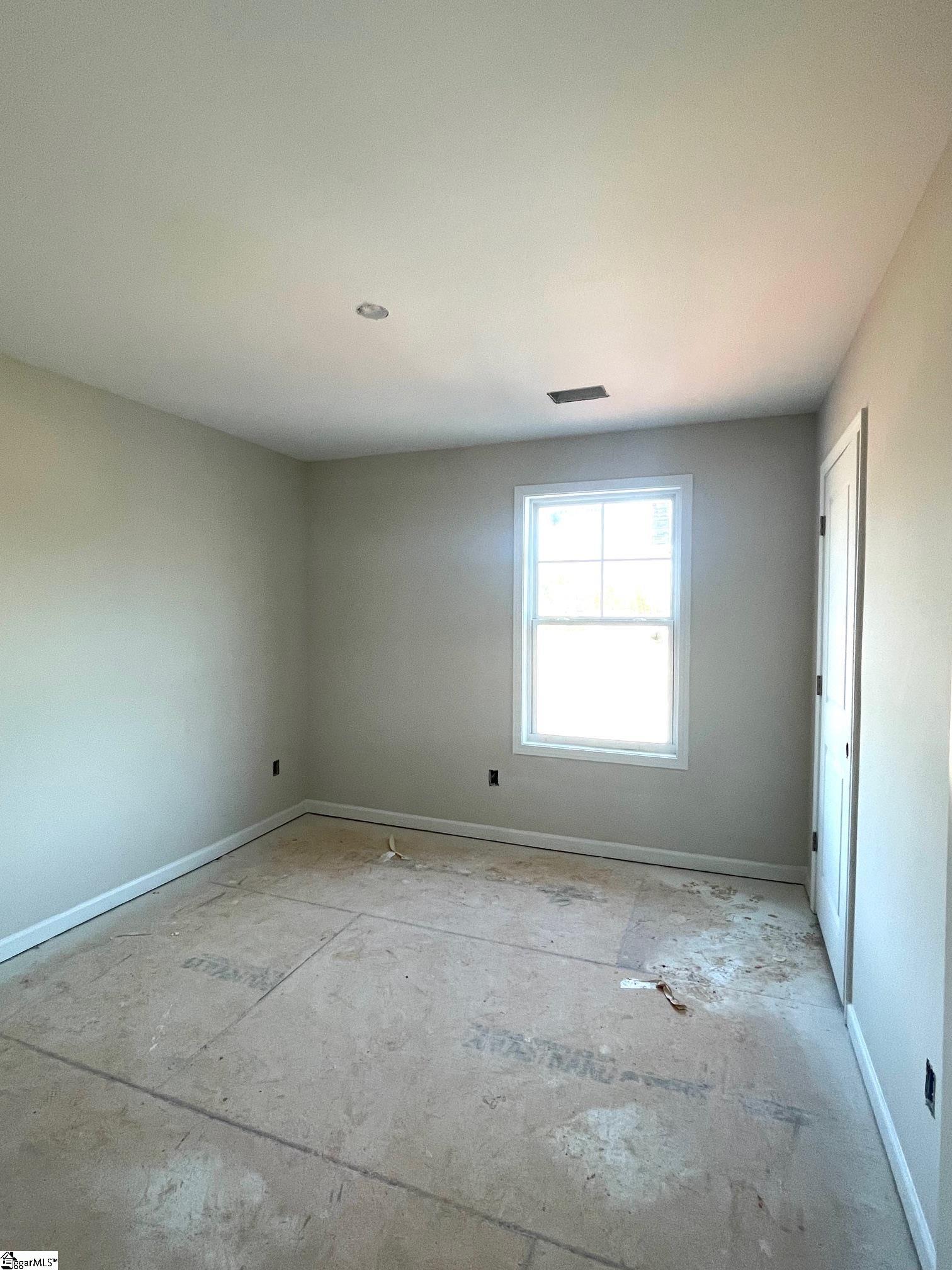 143 Brown Circle # 83