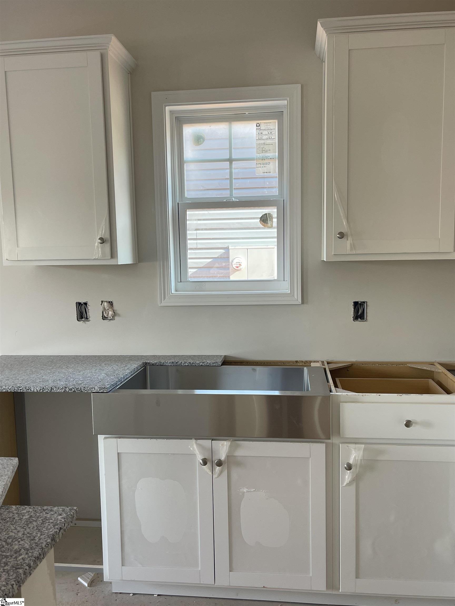 143 Brown Circle # 83