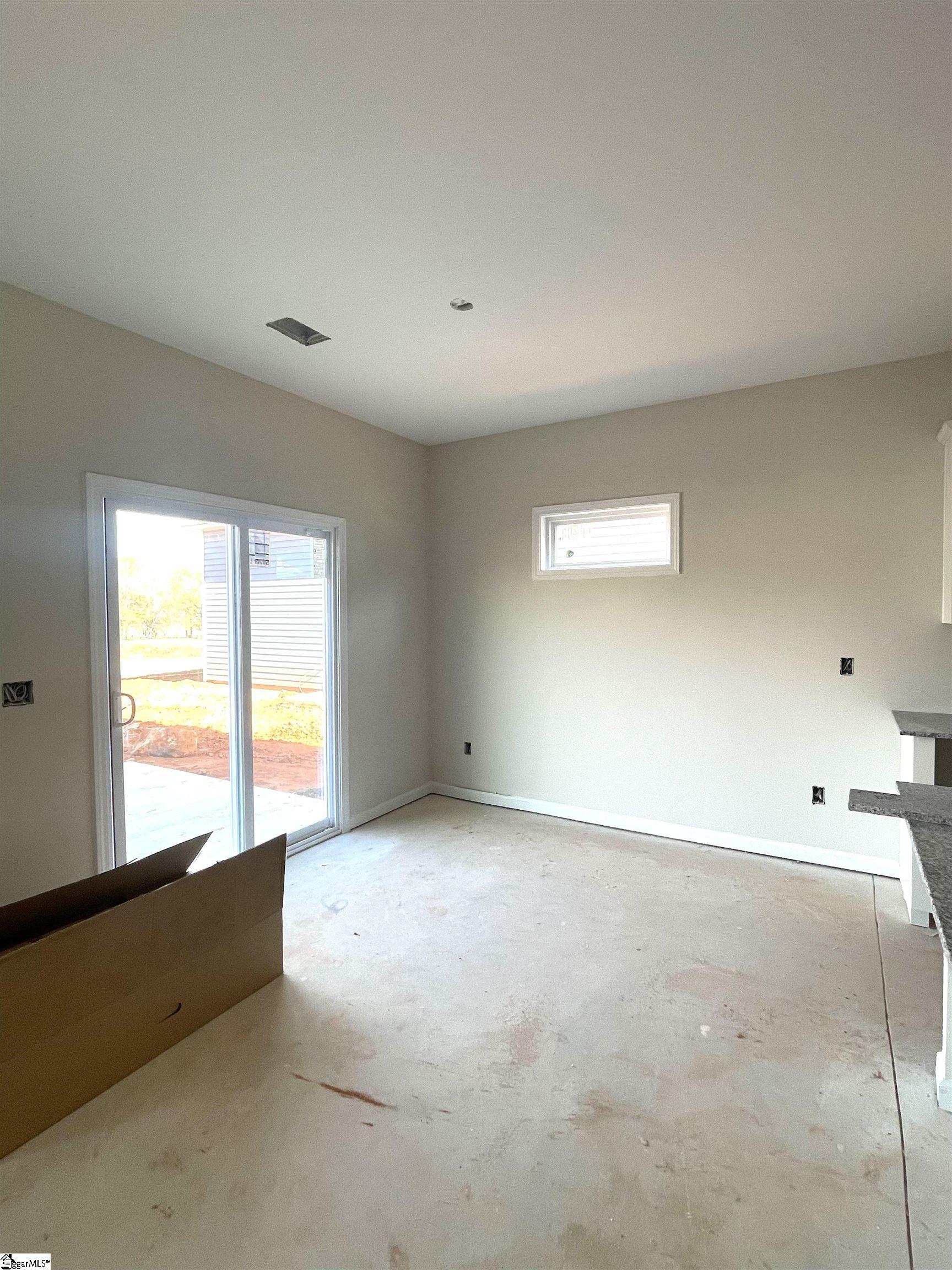 143 Brown Circle # 83