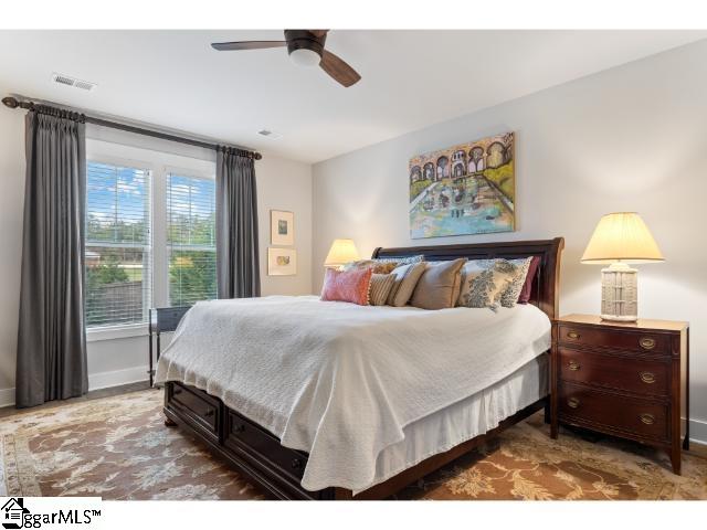 8 Glenview Park Place