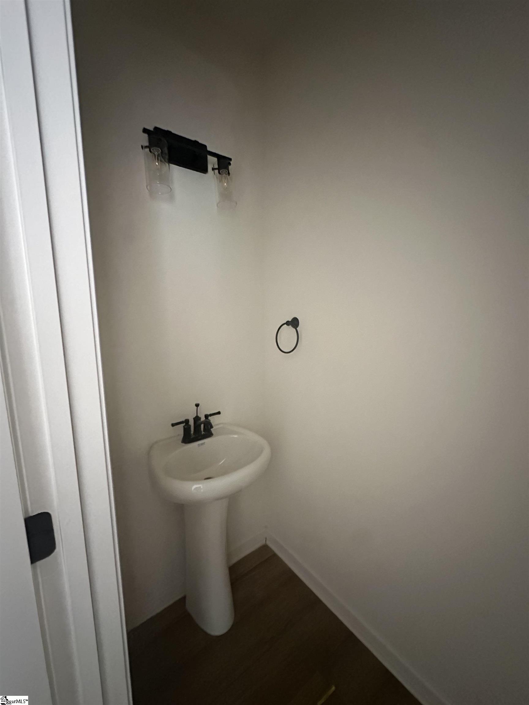 1043 Leoni Drive lot 123