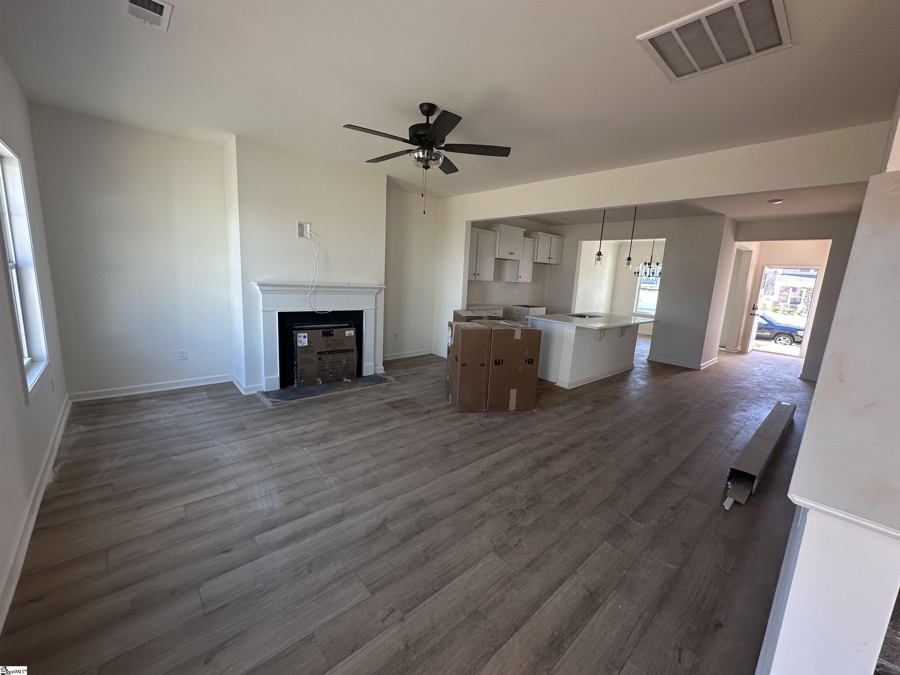 1043 Leoni Drive lot 123