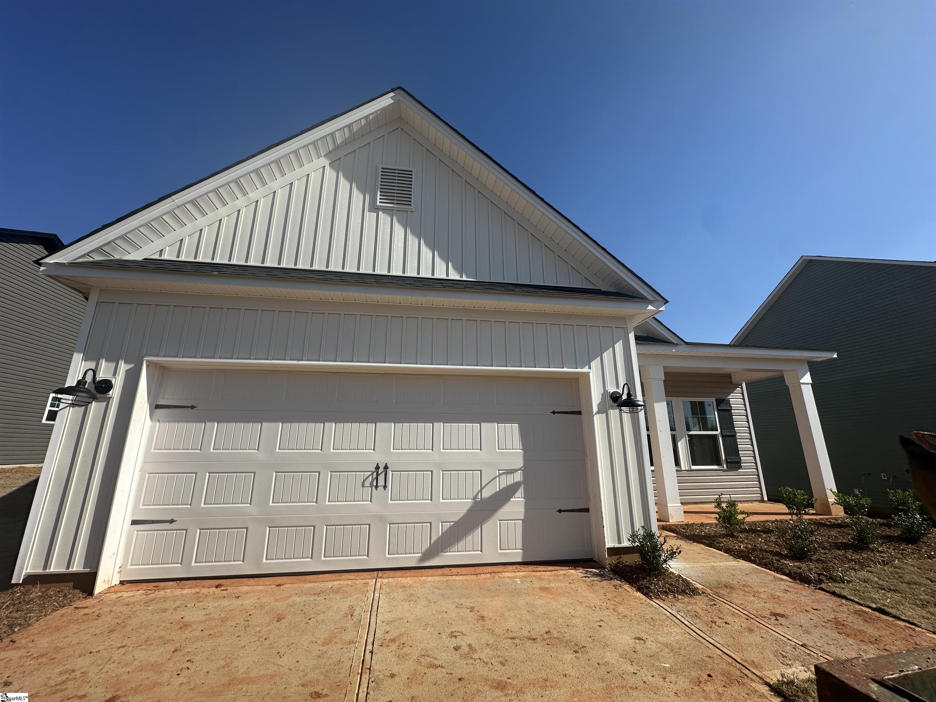 1043 Leoni Drive lot 123