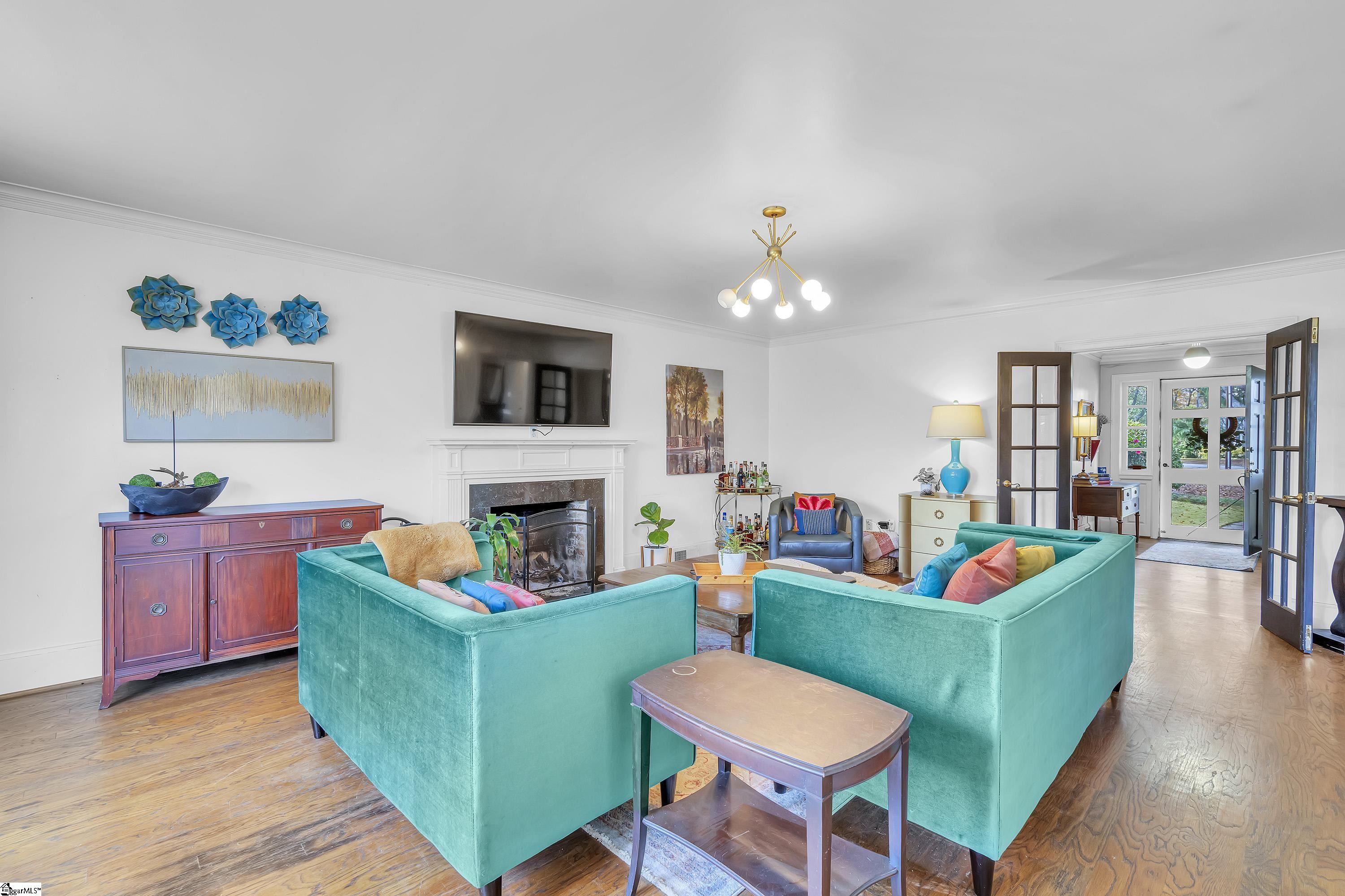 1110 Springdale Road