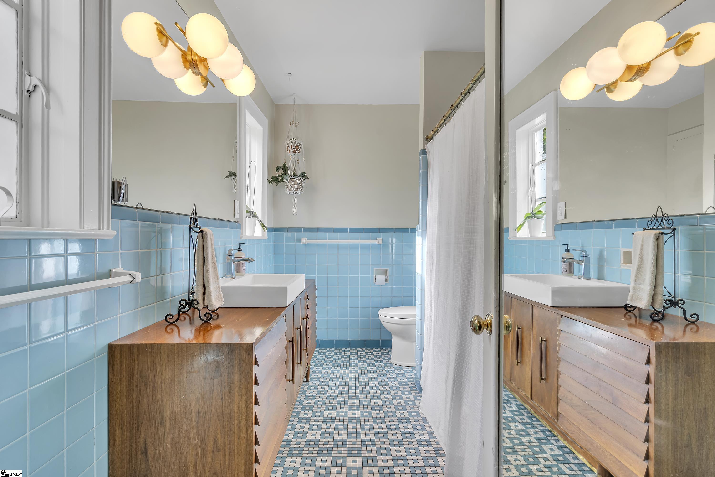 1110 Springdale Road